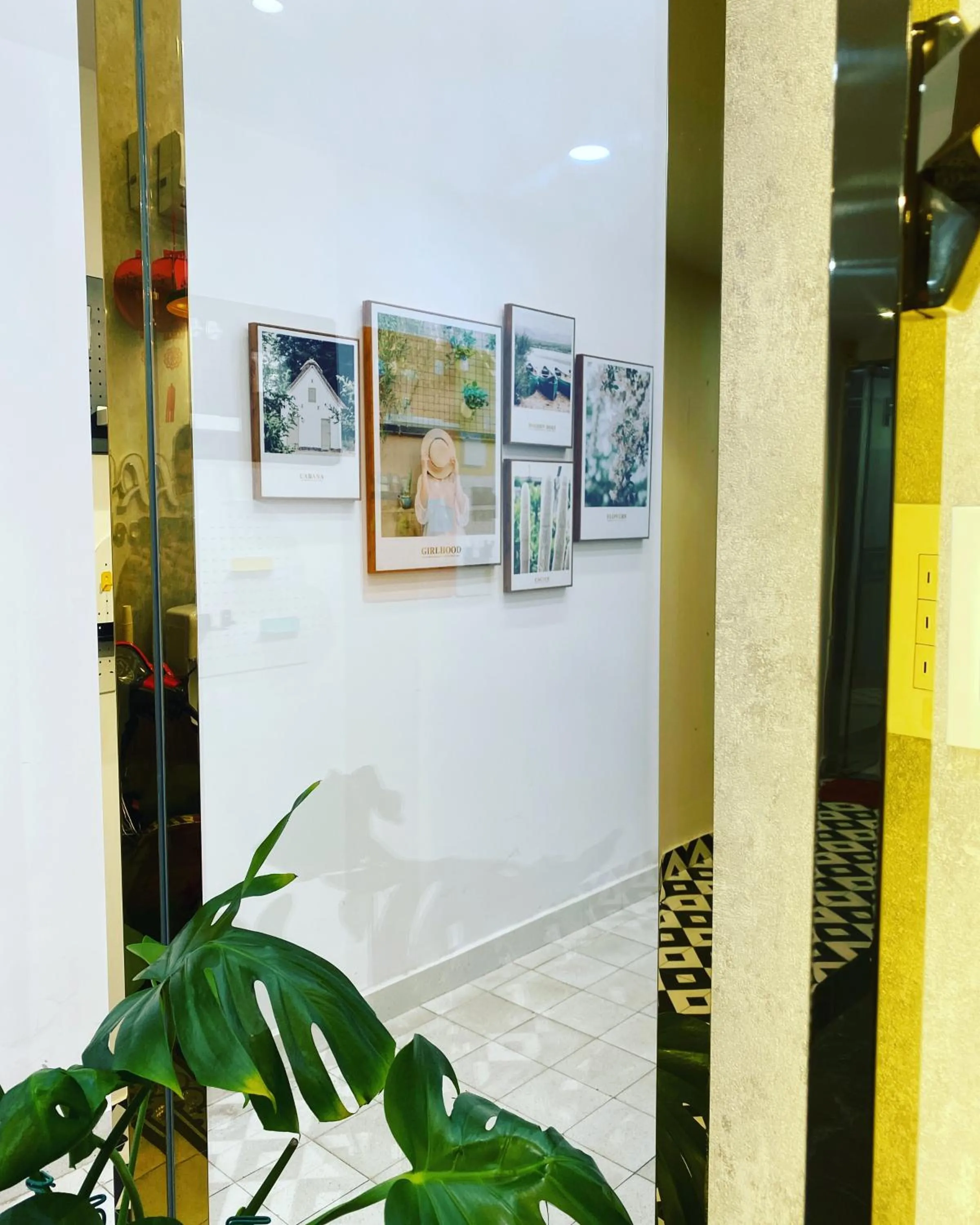 Decorative detail in PANDORA HOUSE