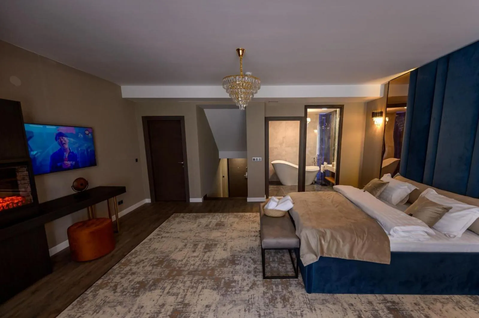 Bed in Elexus Apartments Poiana Brasov