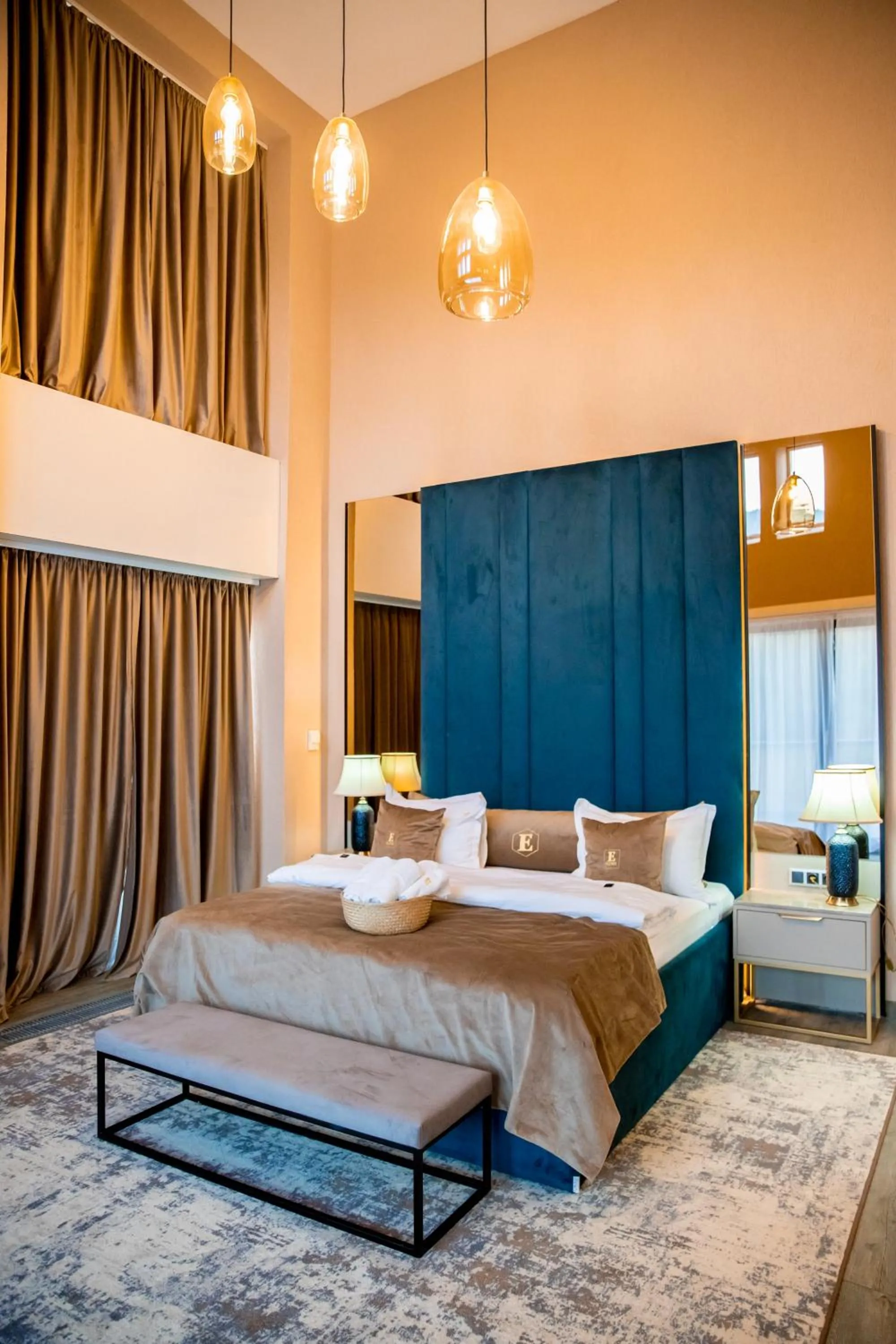 Bed in Elexus Apartments Poiana Brasov