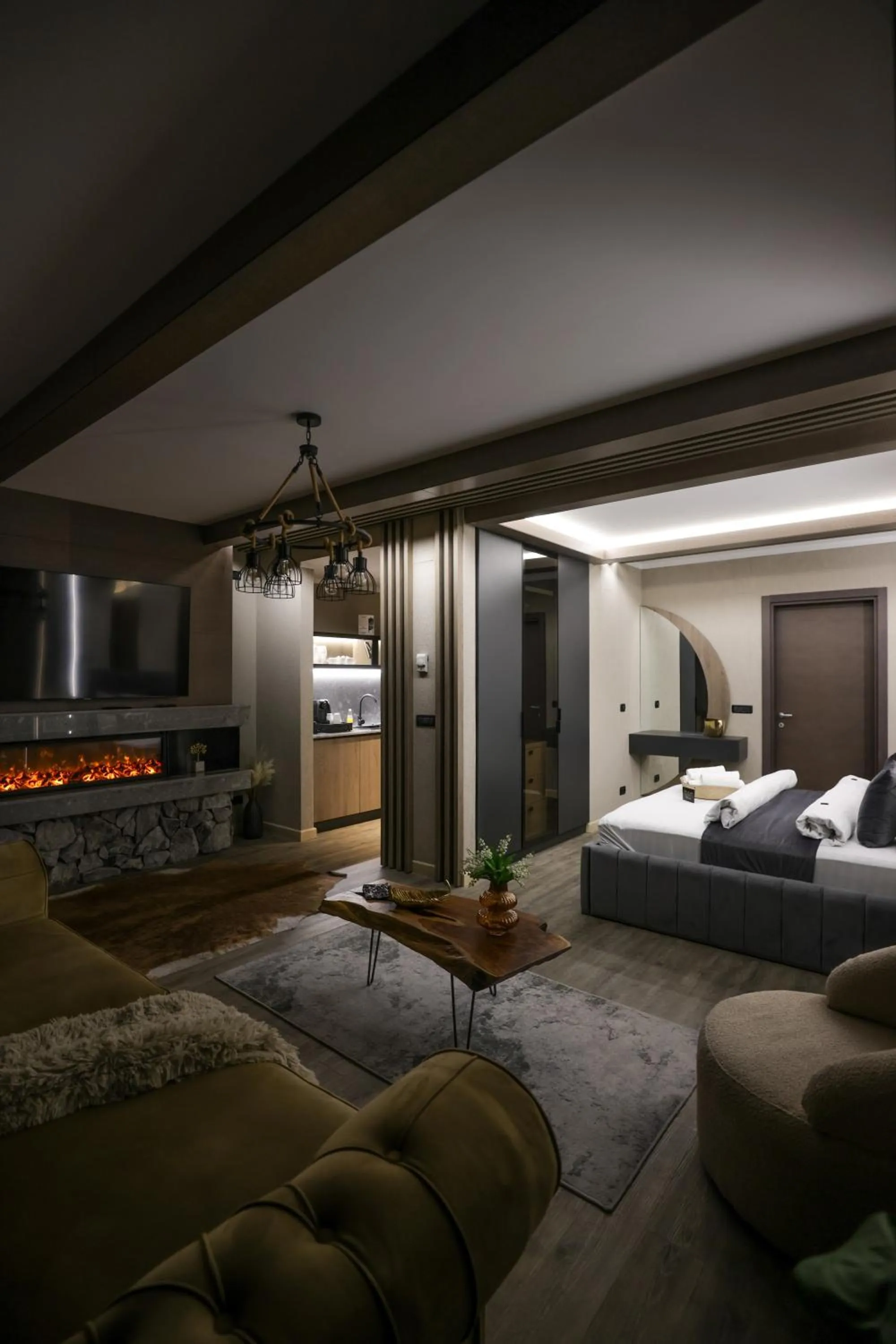 Bed in Elexus Apartments Poiana Brasov