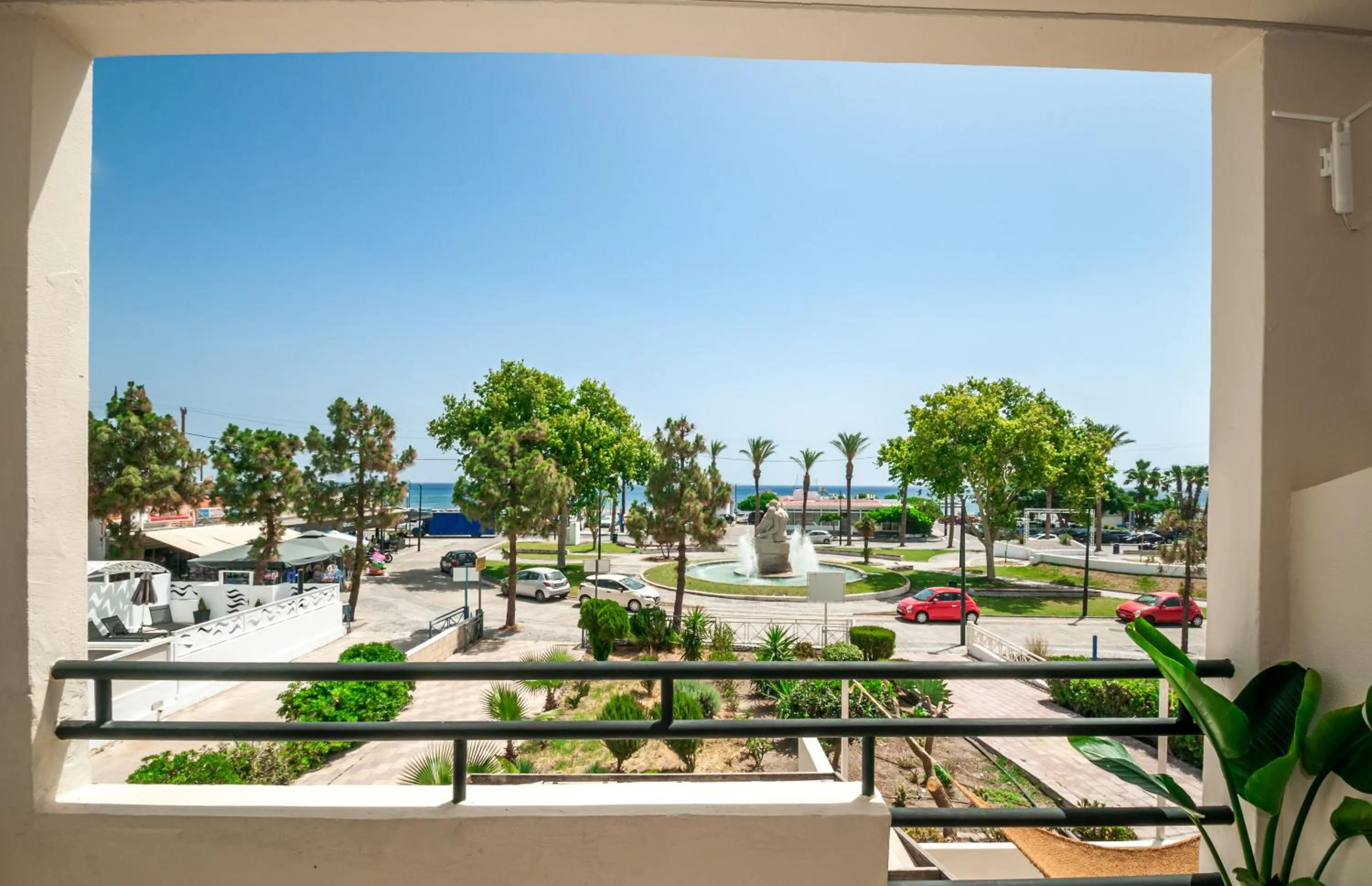 Atma Beach Rooms & Suites