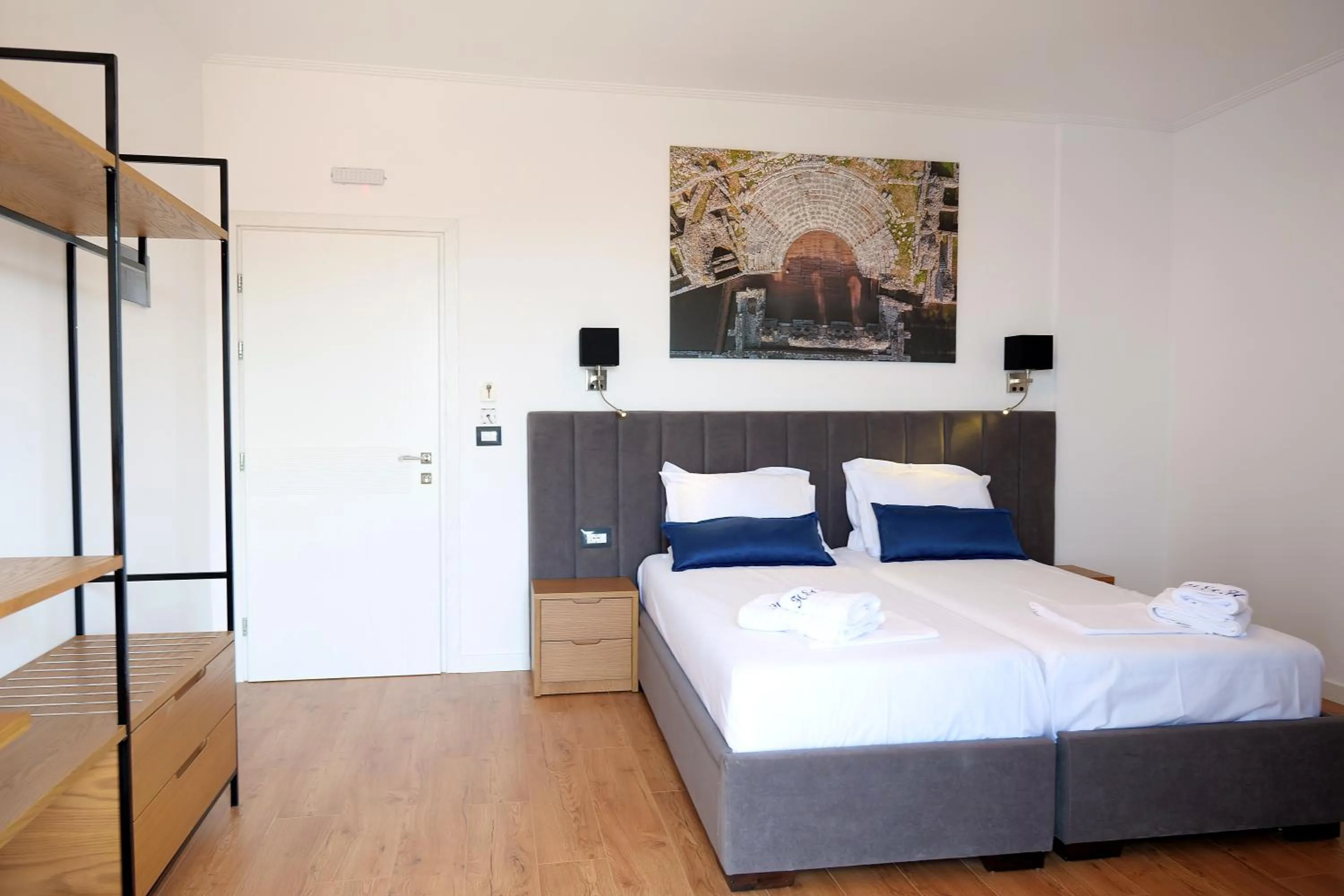 Bed in Hilltop Heaven Hotel