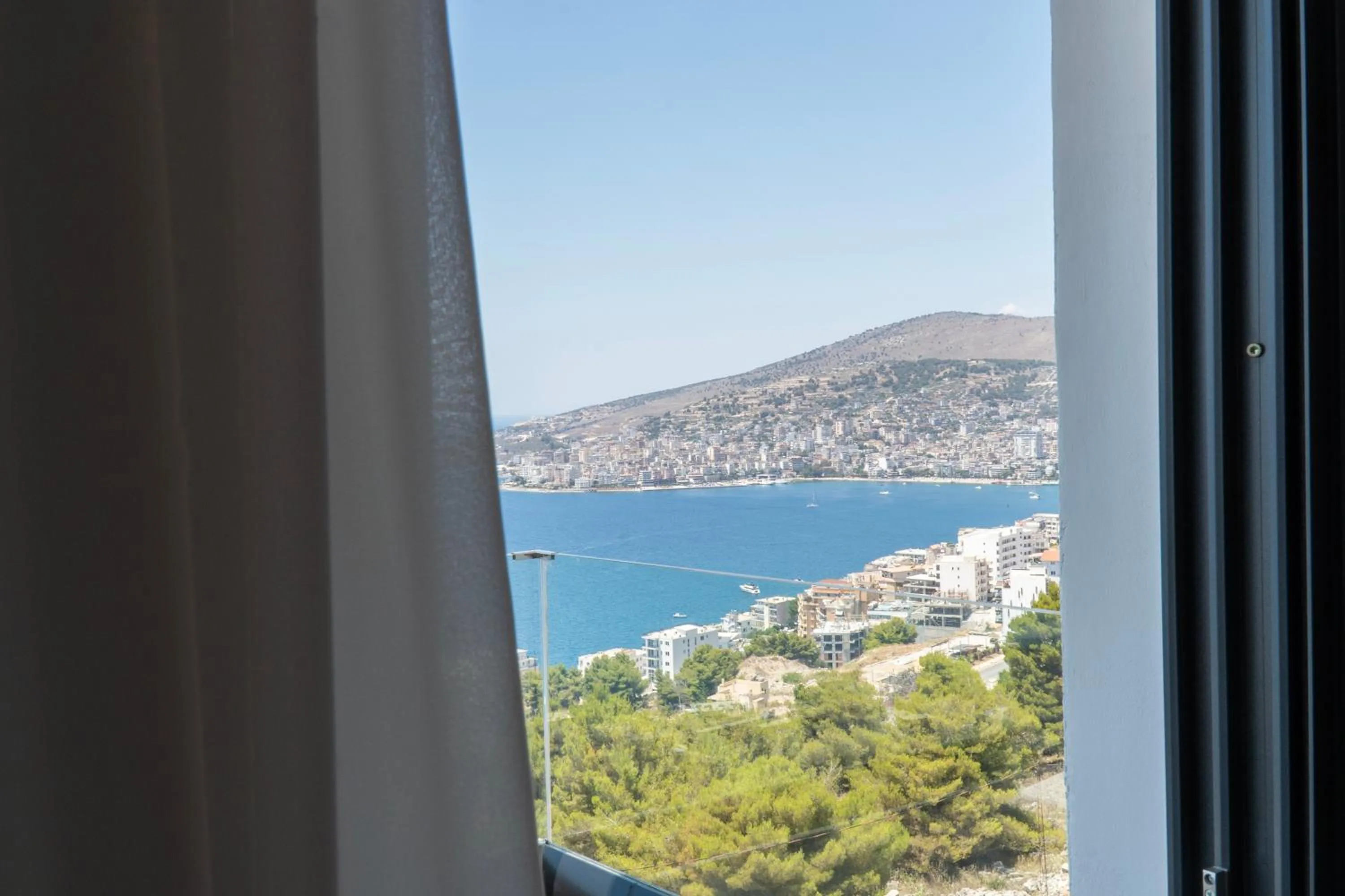 Hilltop Heaven Hotel