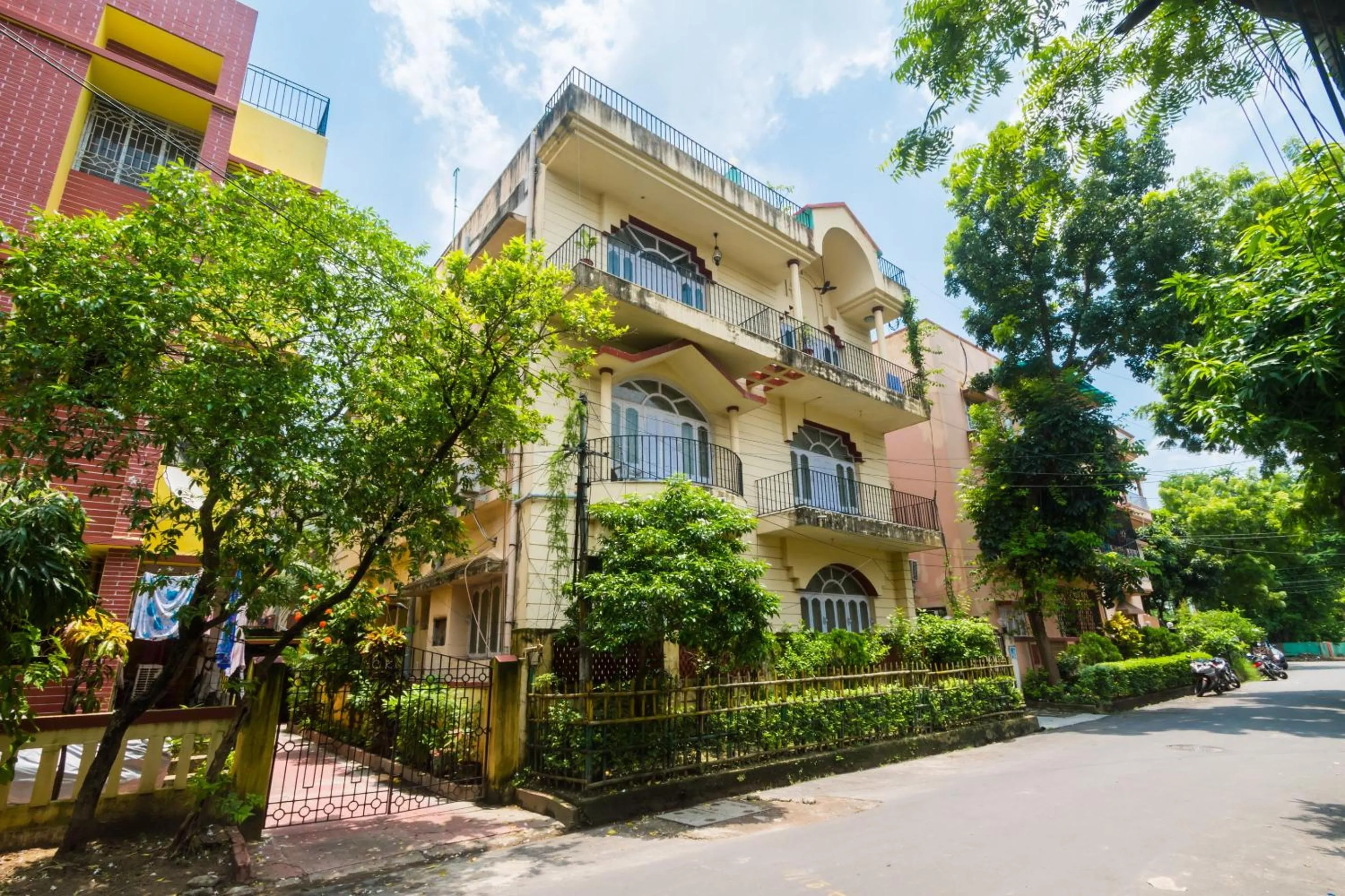 Facade/entrance in Super Hotel O Rathi Kunj Near City Centre Salt Lake