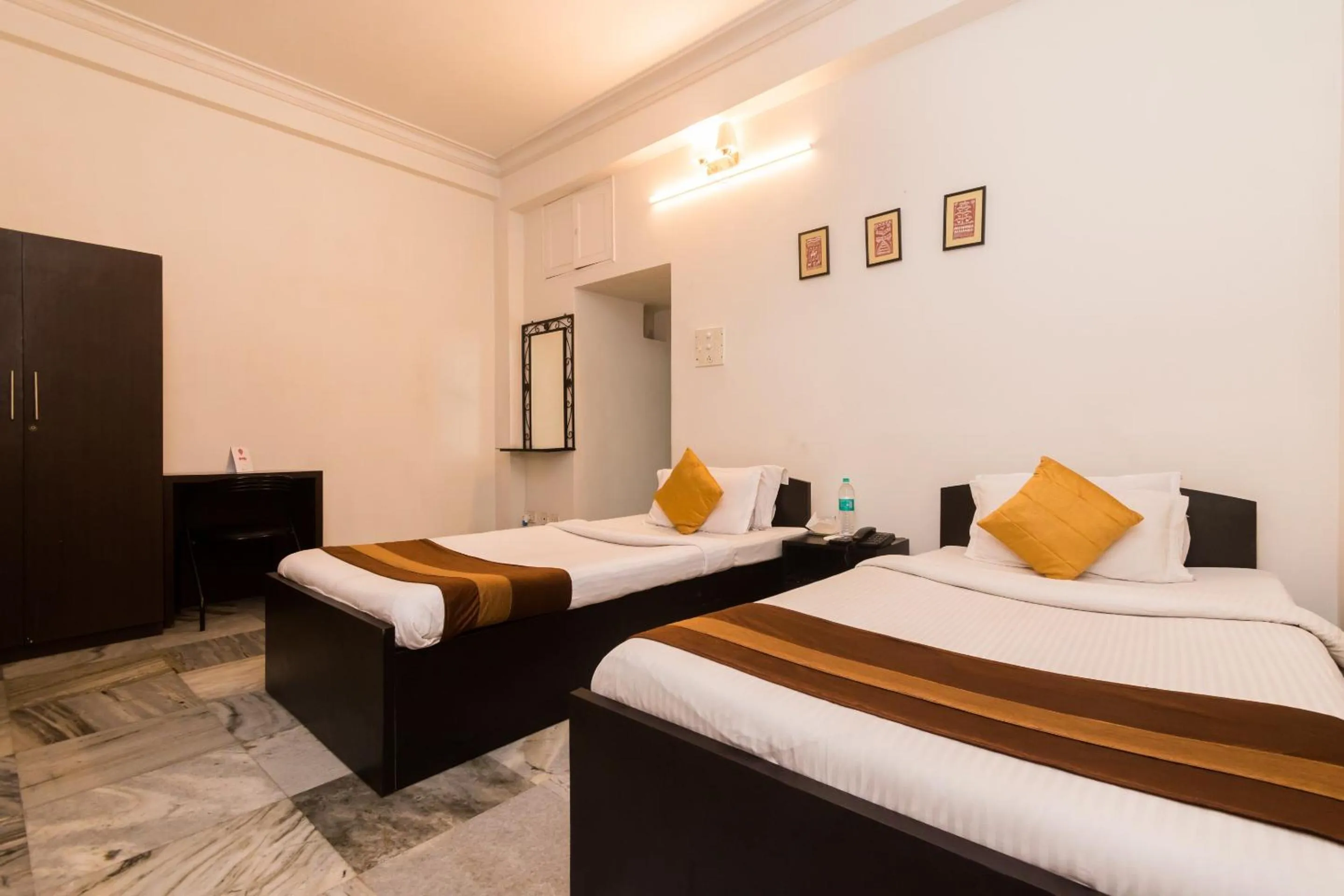 Bedroom, Bed in Super Hotel O Rathi Kunj Near City Centre Salt Lake