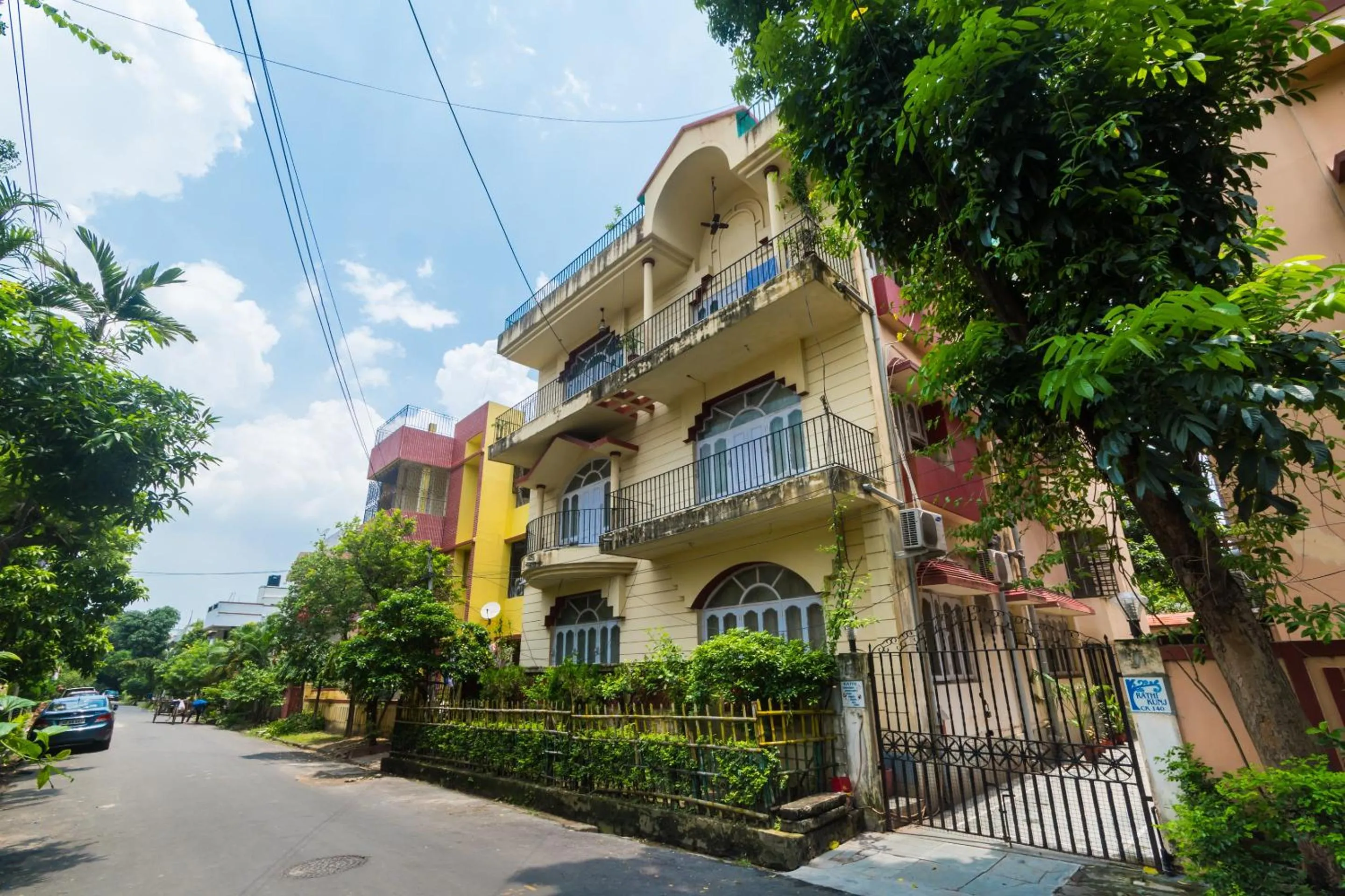 Facade/entrance in Super Hotel O Rathi Kunj Near City Centre Salt Lake