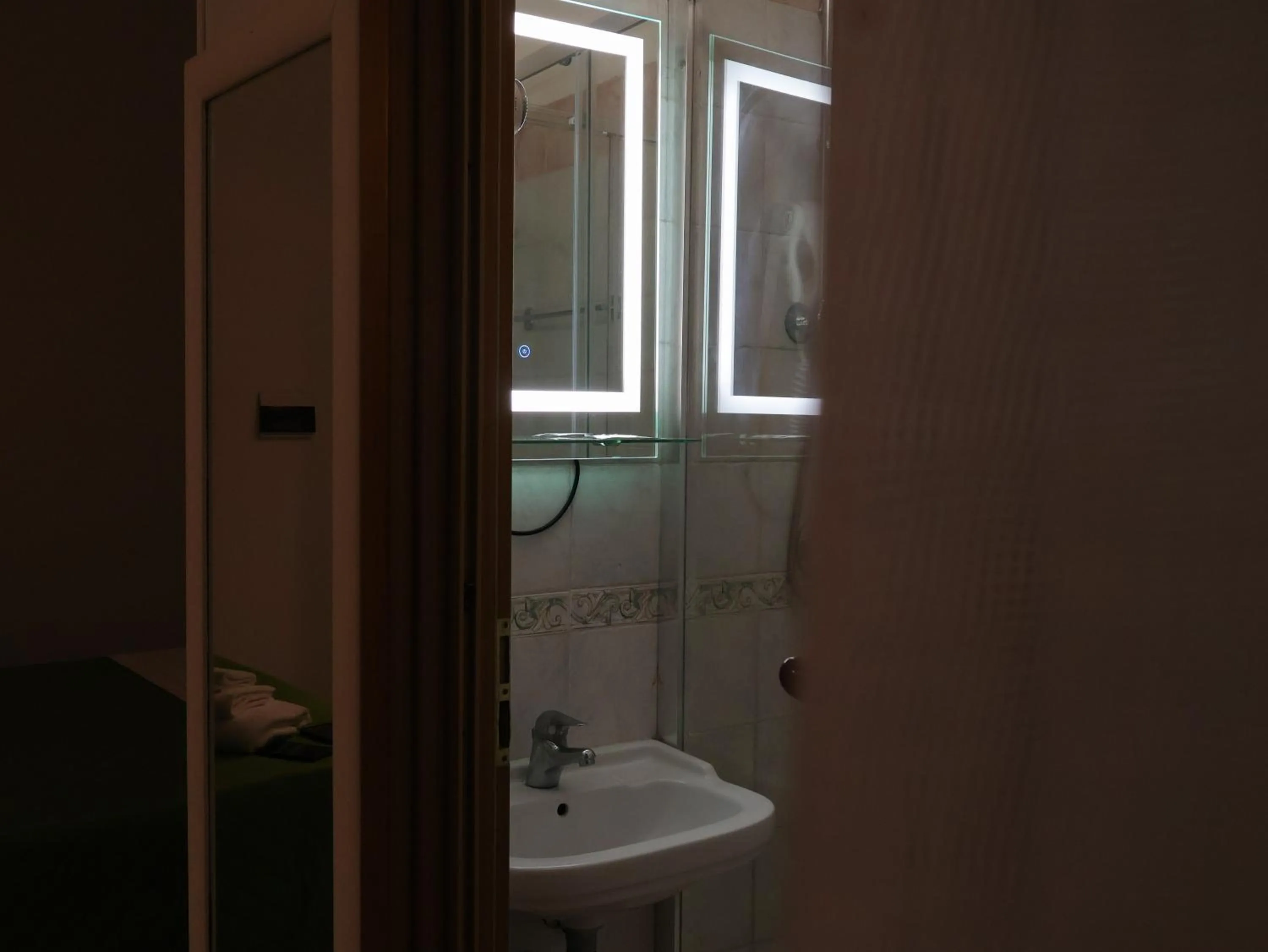 Shower in Villa Flora