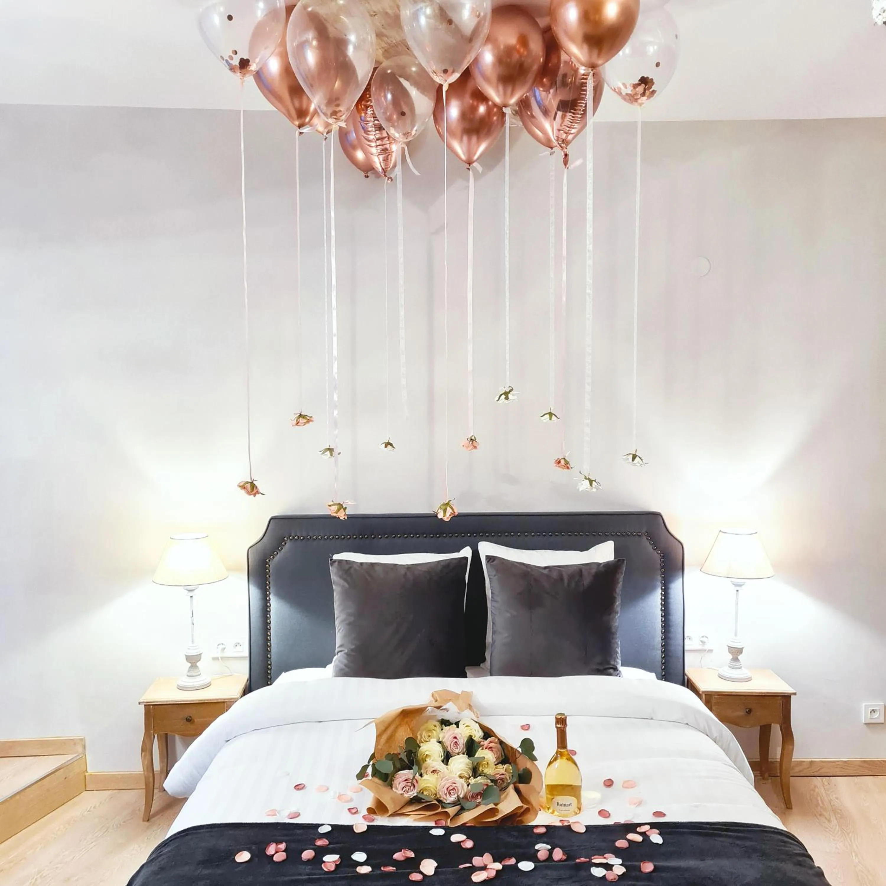 Bed in La Dolce Vita Spa privatif