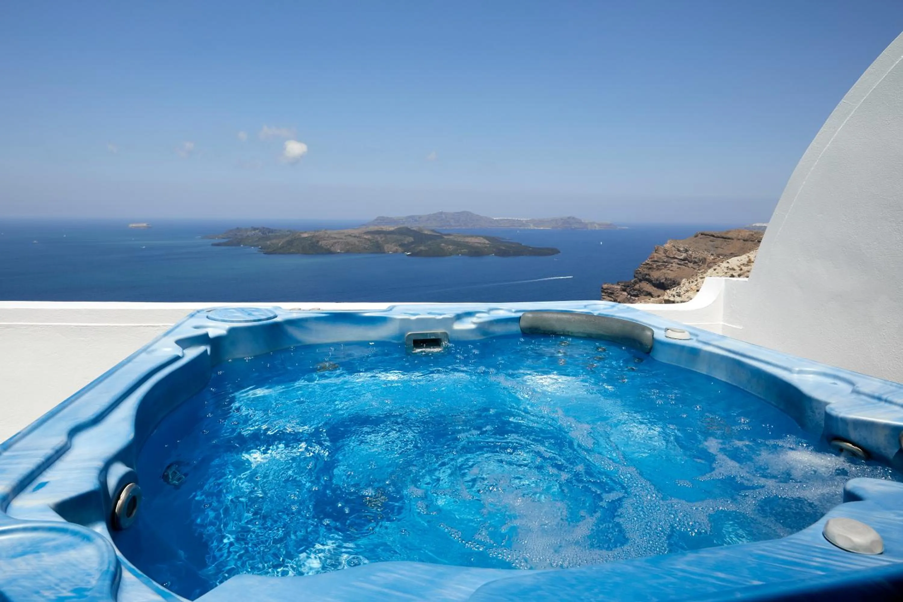 Hot Tub in Celestia Grand