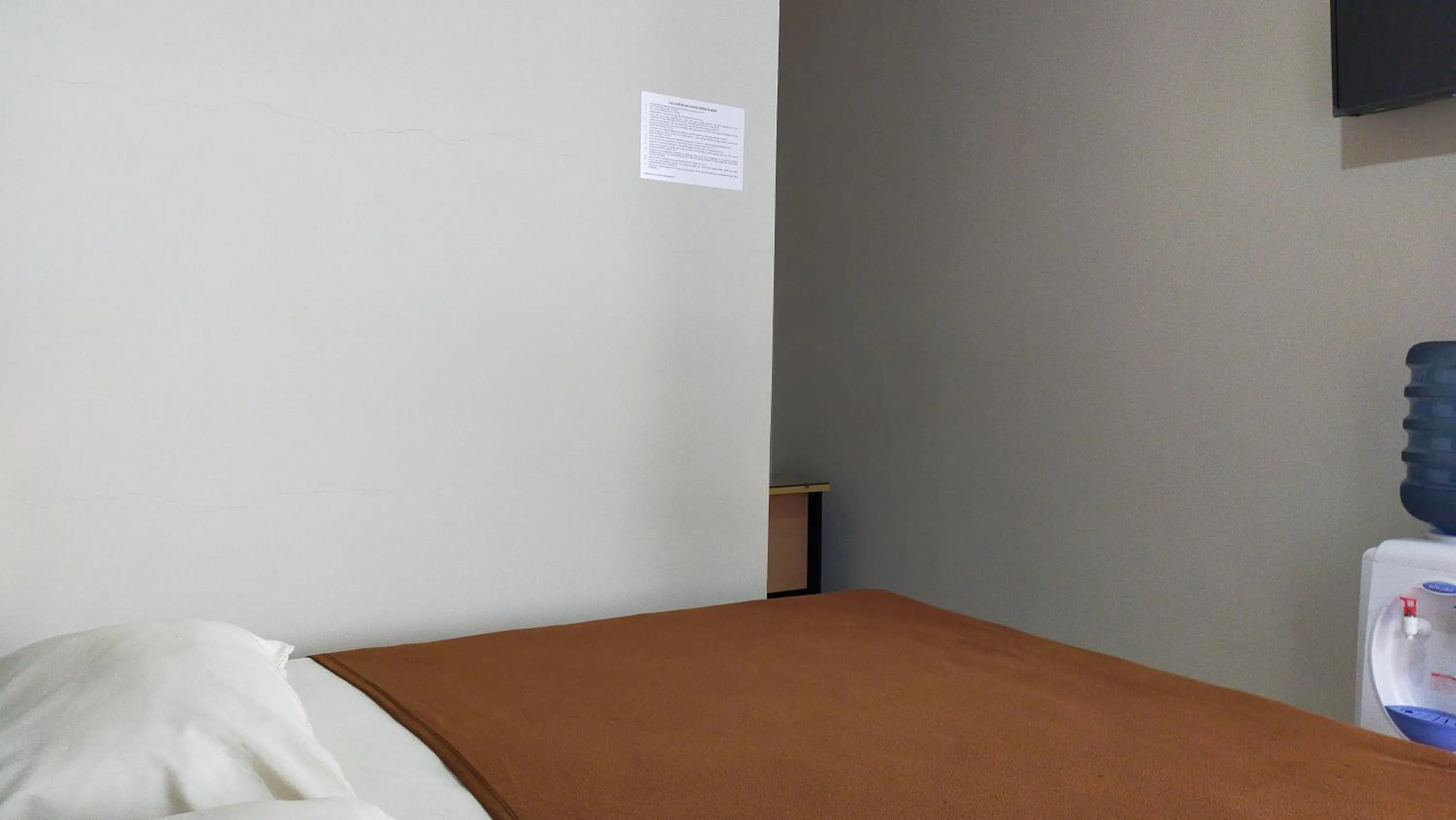 Staff, Bed in Aqsa Guest House Ciamis Syariah