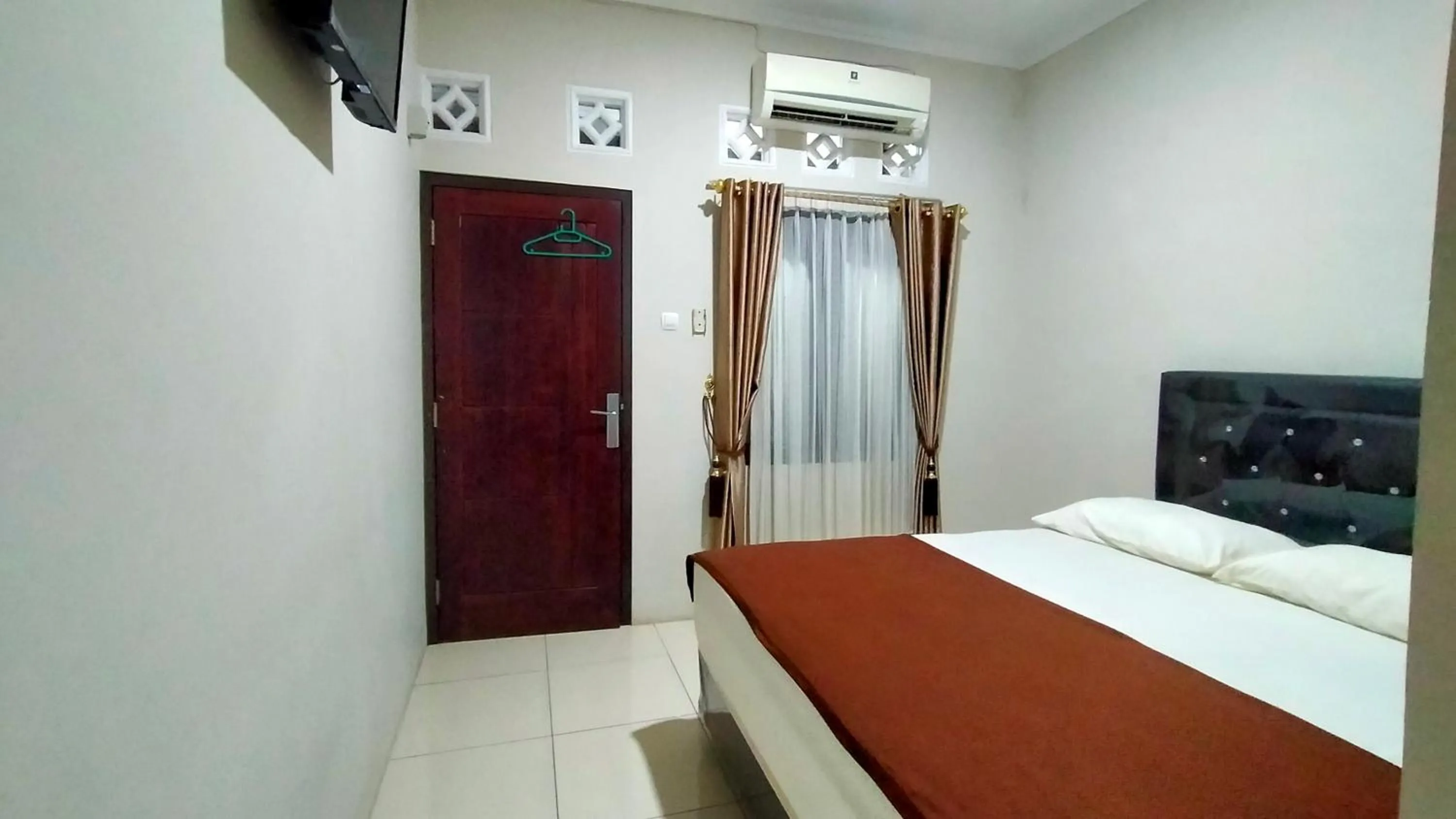 Patio, Bed in Aqsa Guest House Ciamis Syariah