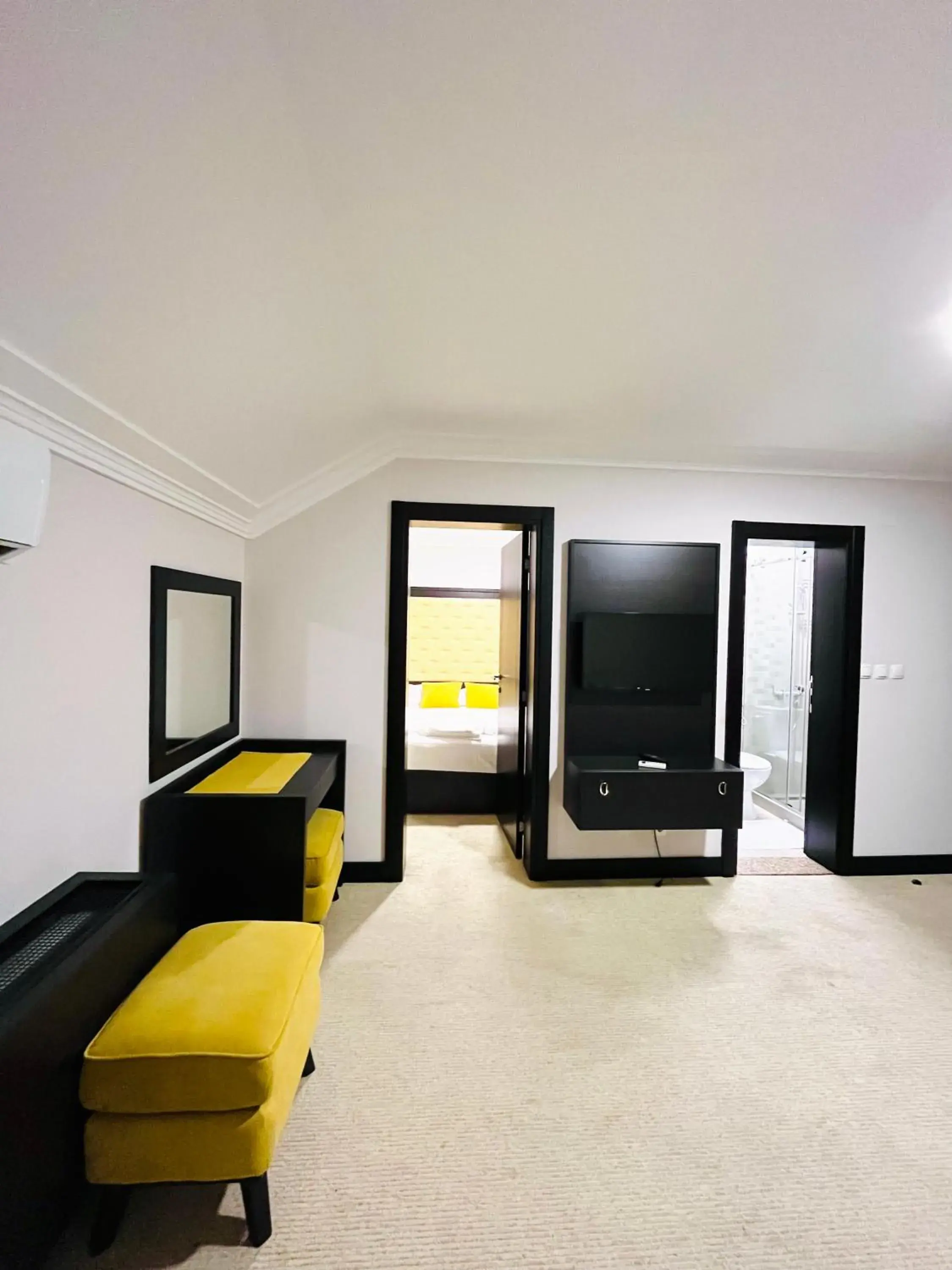 One-Bedroom Apartment - single occupancy in Swiss Holiday One-Bedroom Apartment - single occupancy in Swiss Holiday