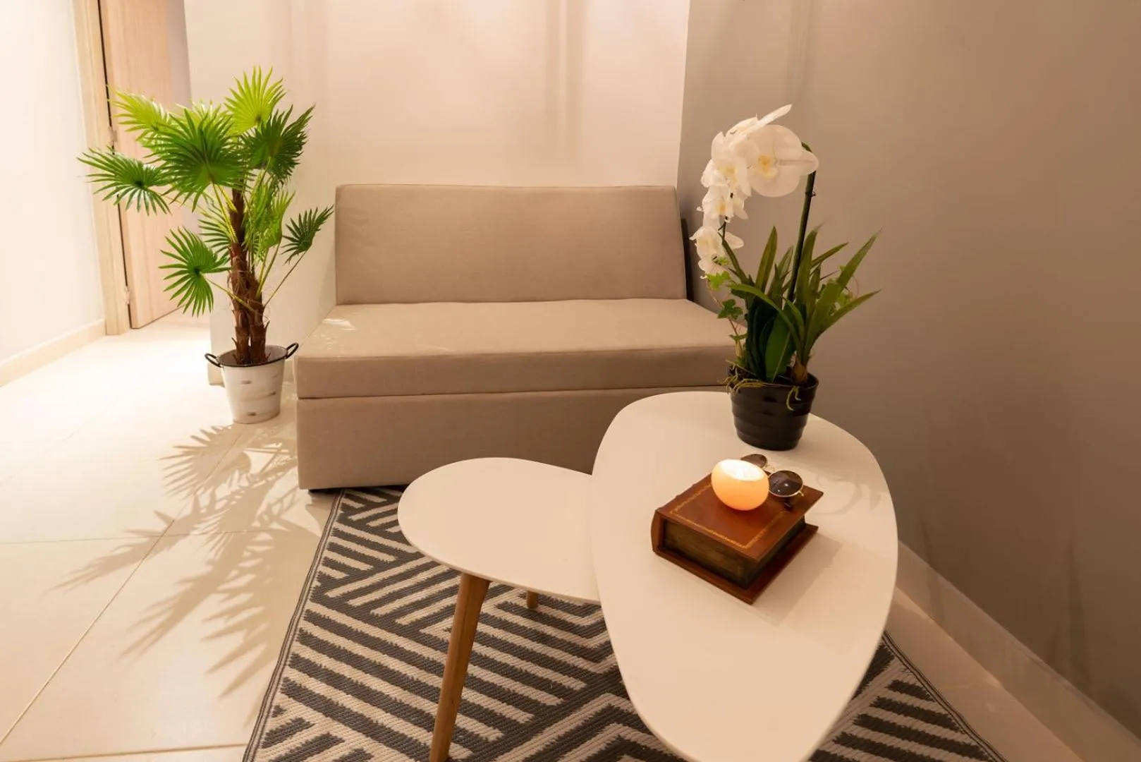 Living room in Ganem Suites Cartagena