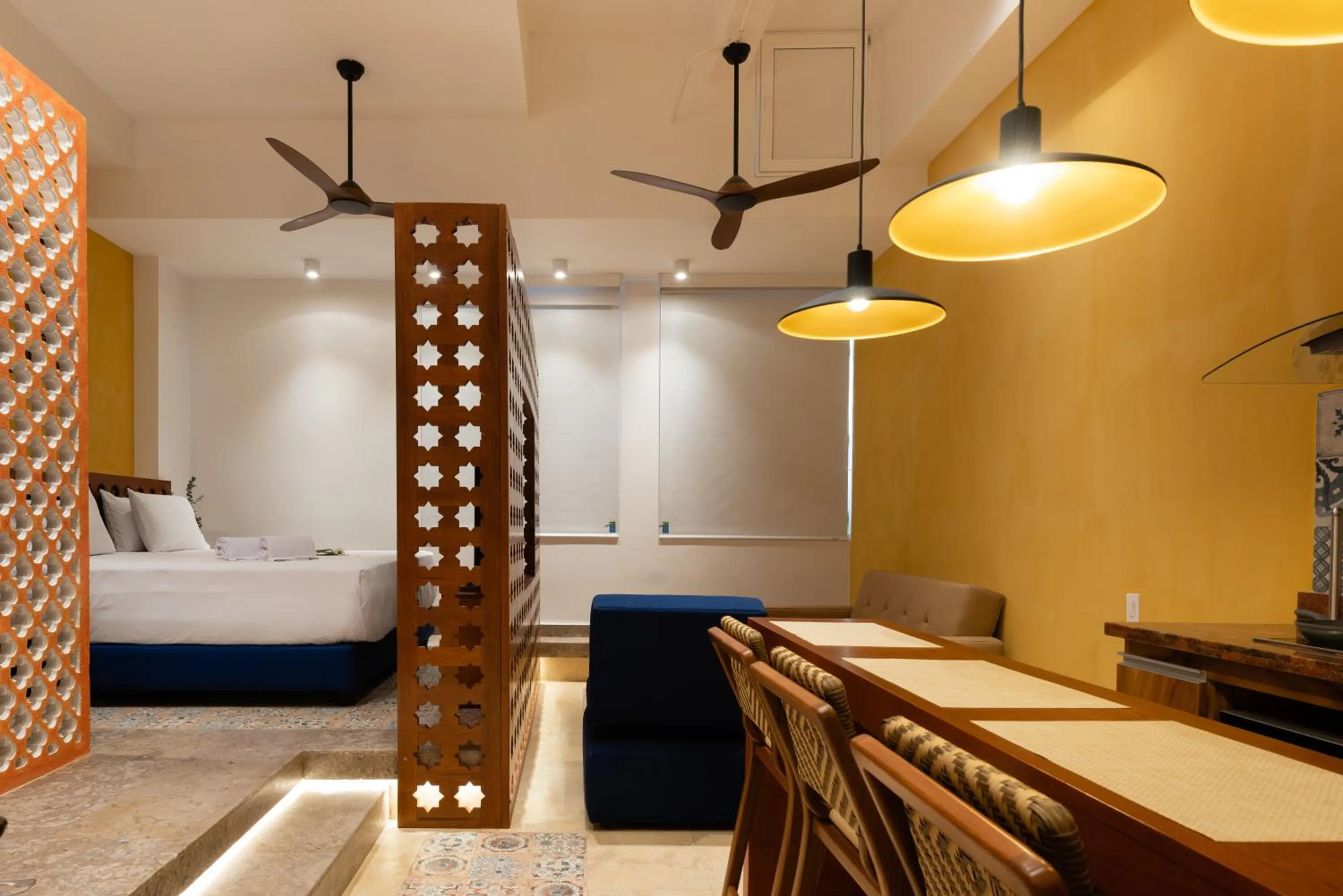 Kitchen or kitchenette, Bed in Ganem Suites Cartagena