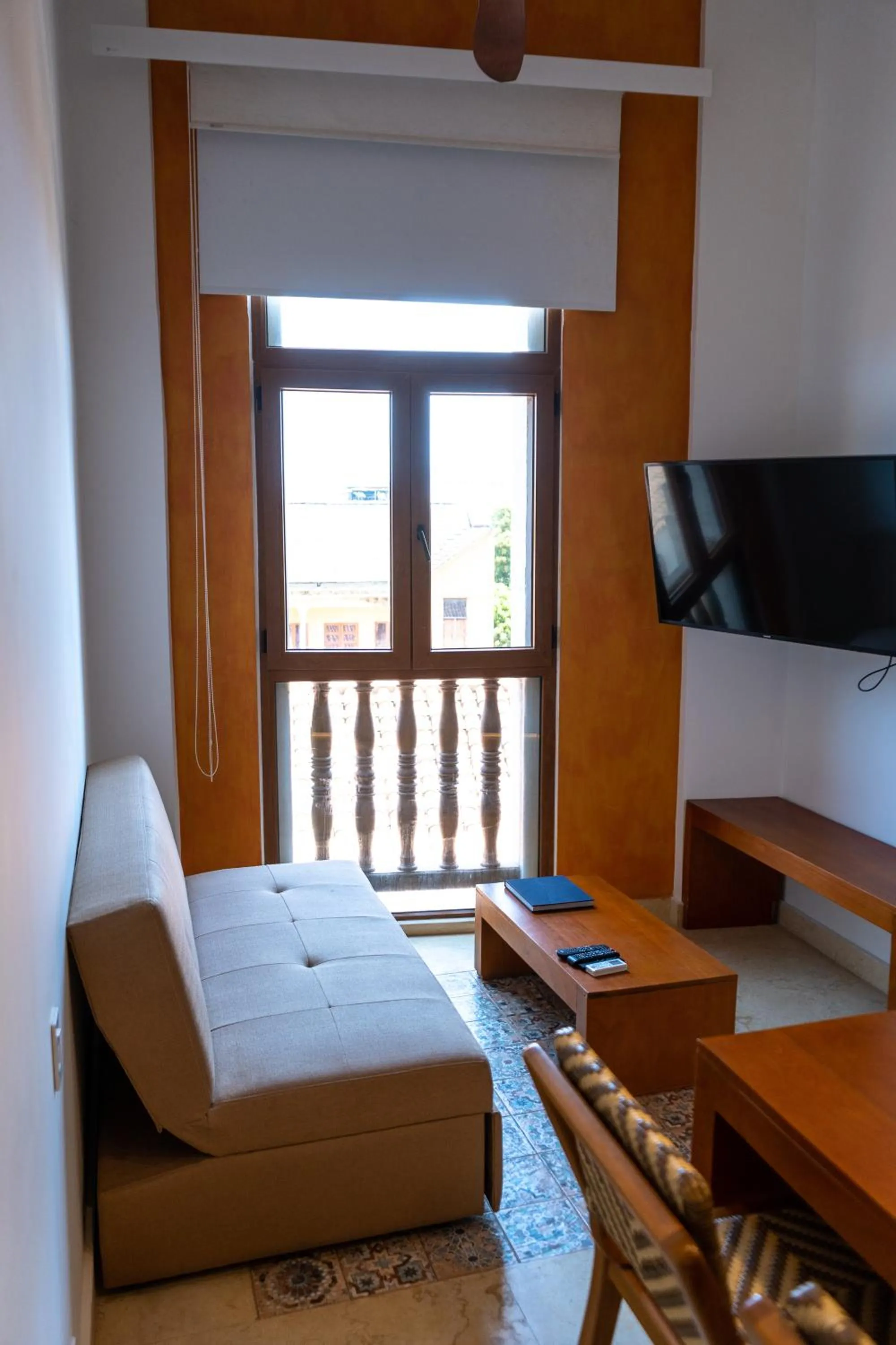 TV and multimedia, Bed in Ganem Suites Cartagena