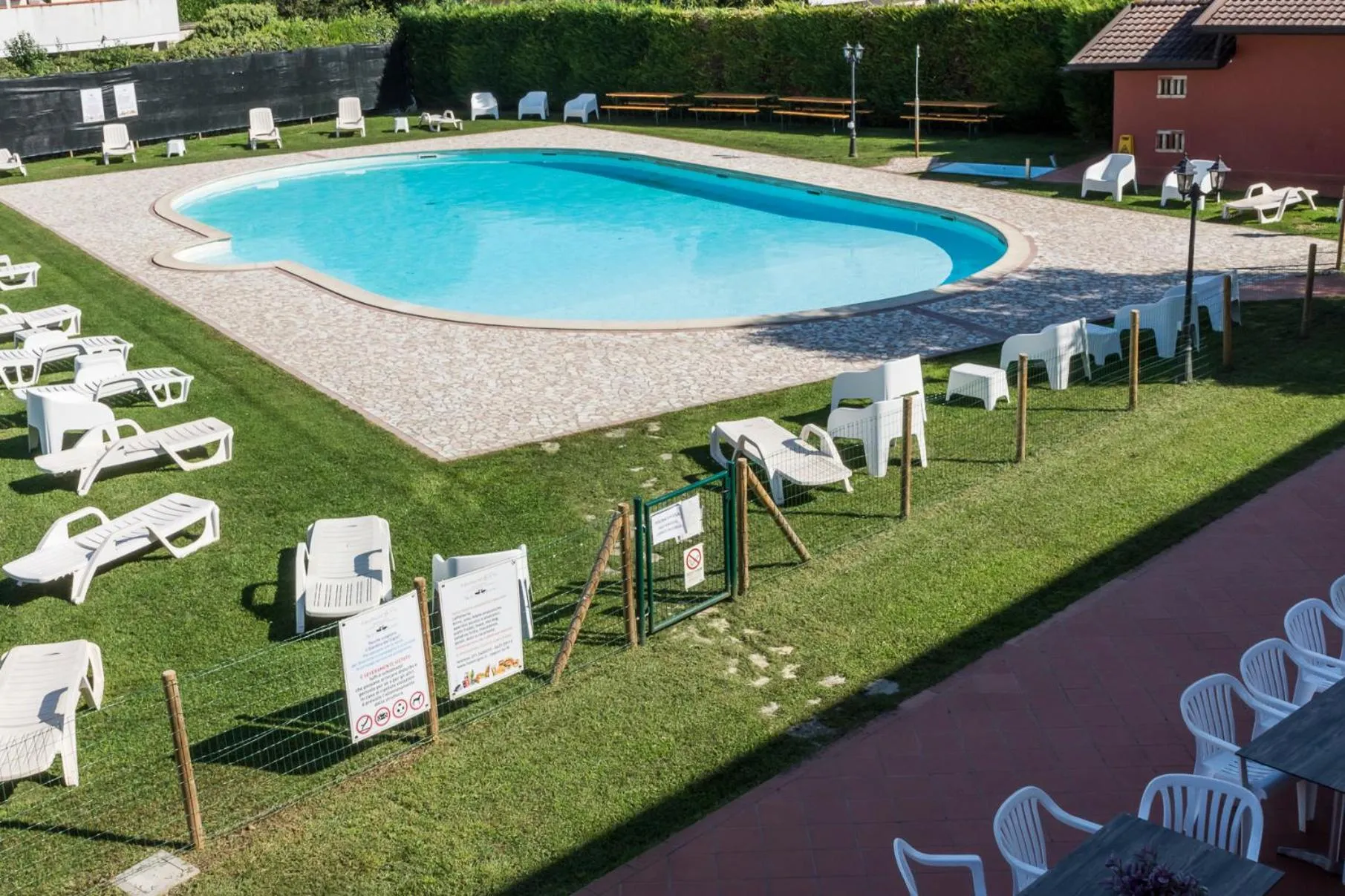 Hotel Residence - Il Giardino del Cigno