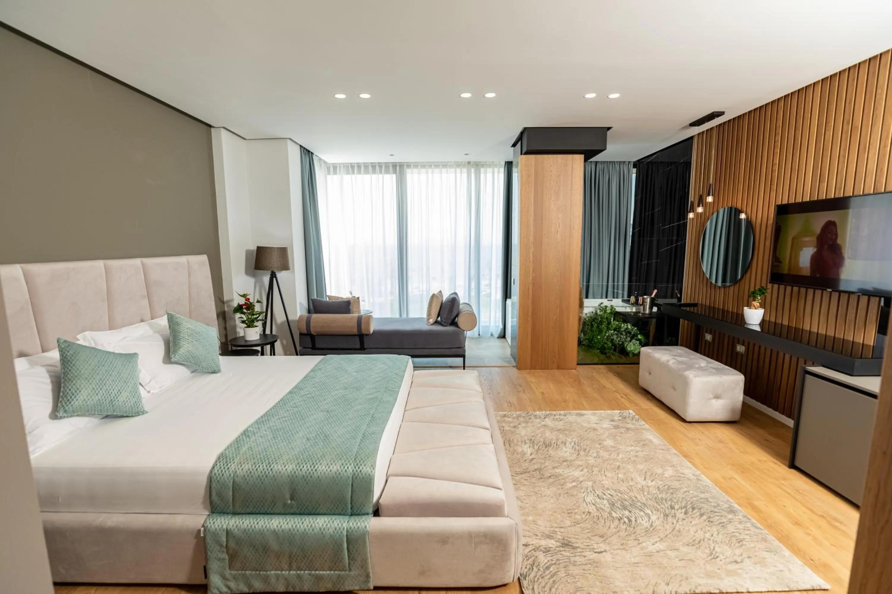 Living room, Bed in Ames Hotel & SPA