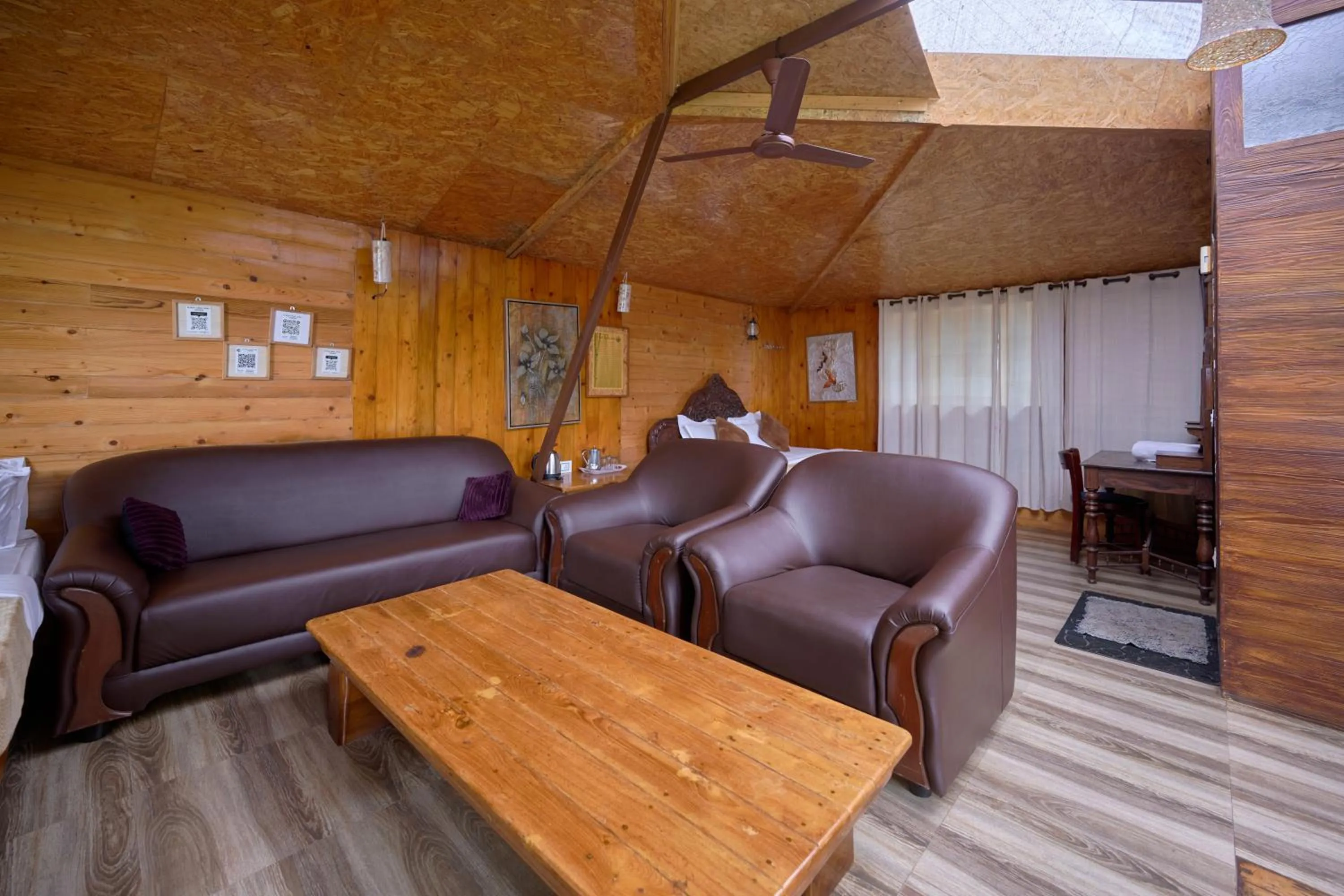 Living room in De Rock Jungle Living Resort