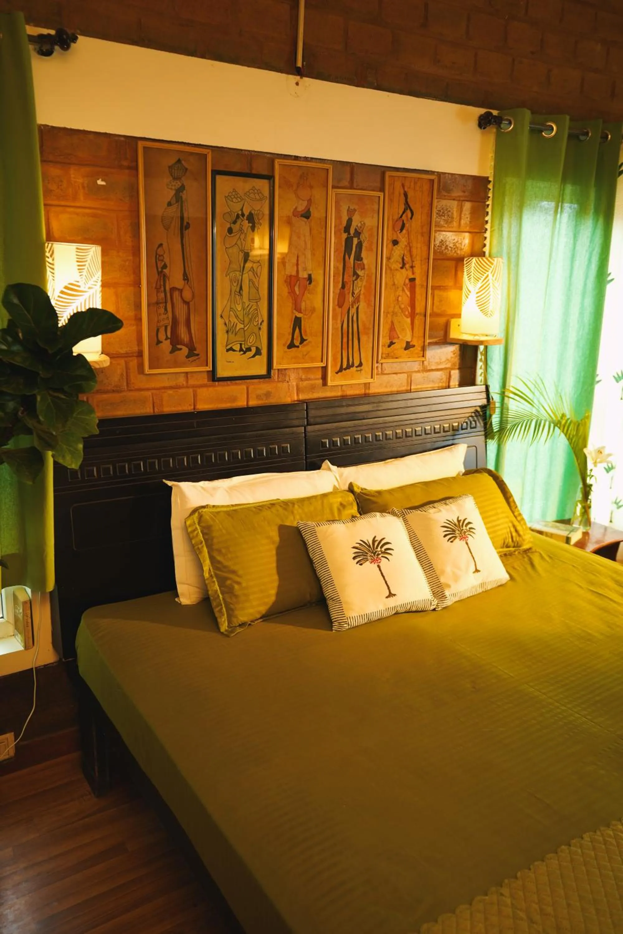 Bed in De Rock Jungle Living Resort