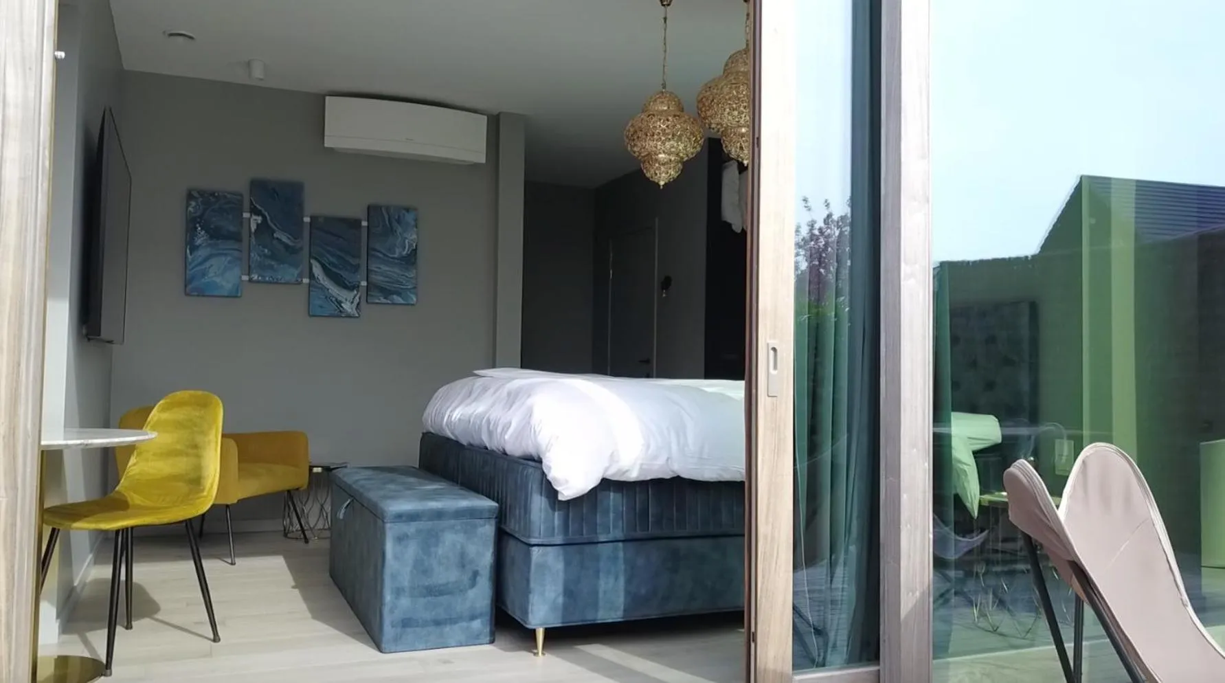 Seating area in Per Sea