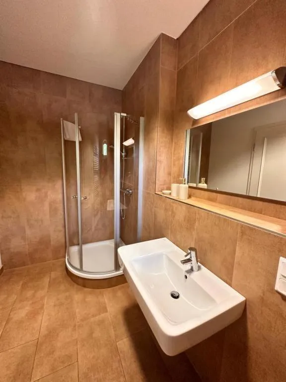 Shower in Altstadthotel Ilsenburg