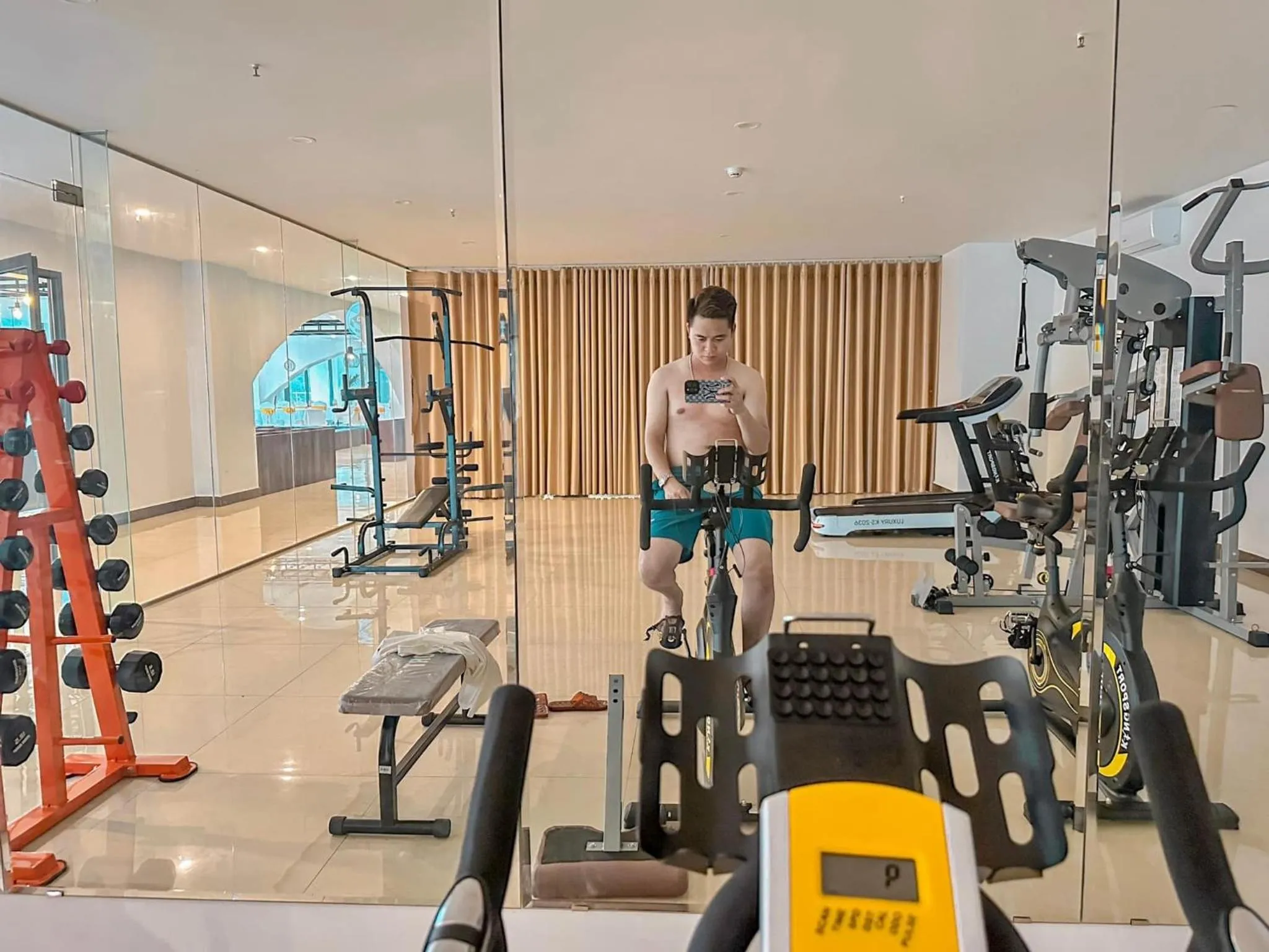 Fitness centre/facilities in YEN BIEN LUXURY HOTEL
