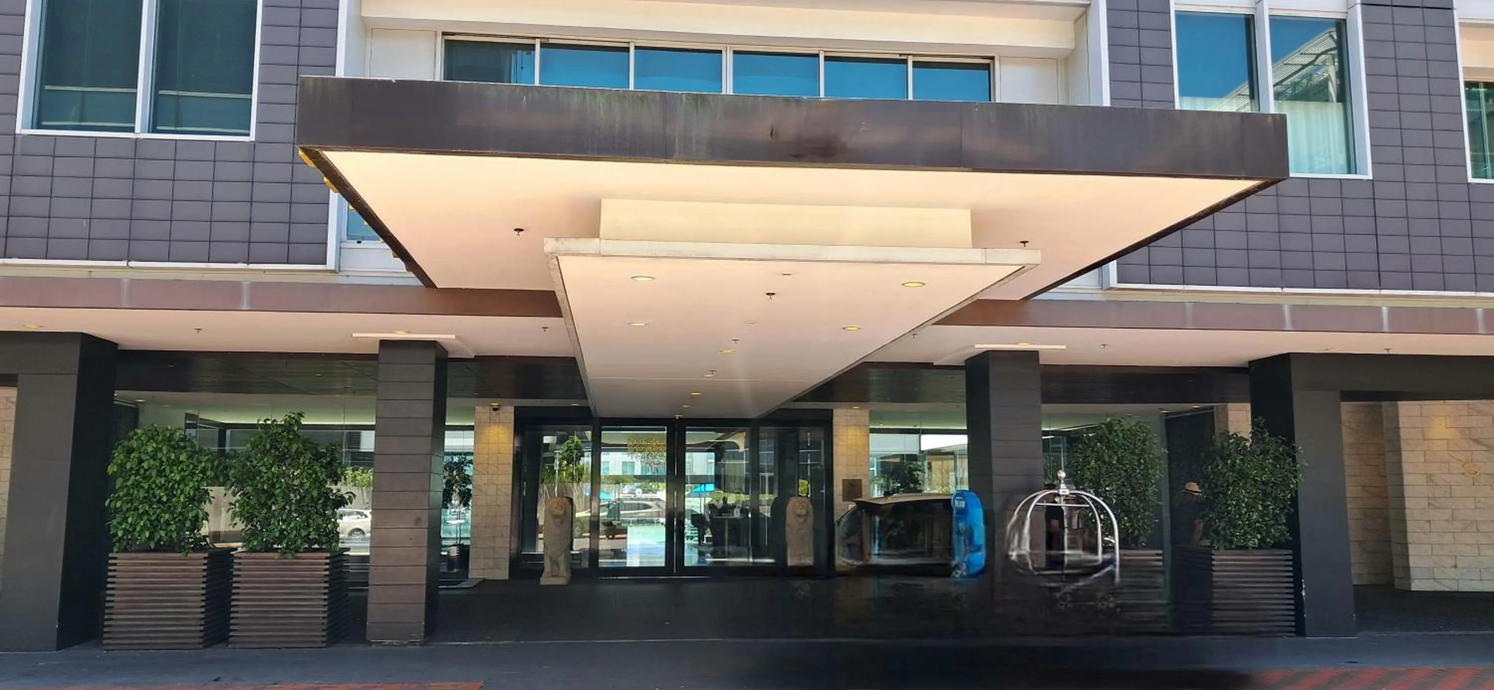 Property building in Marsden Viaduct