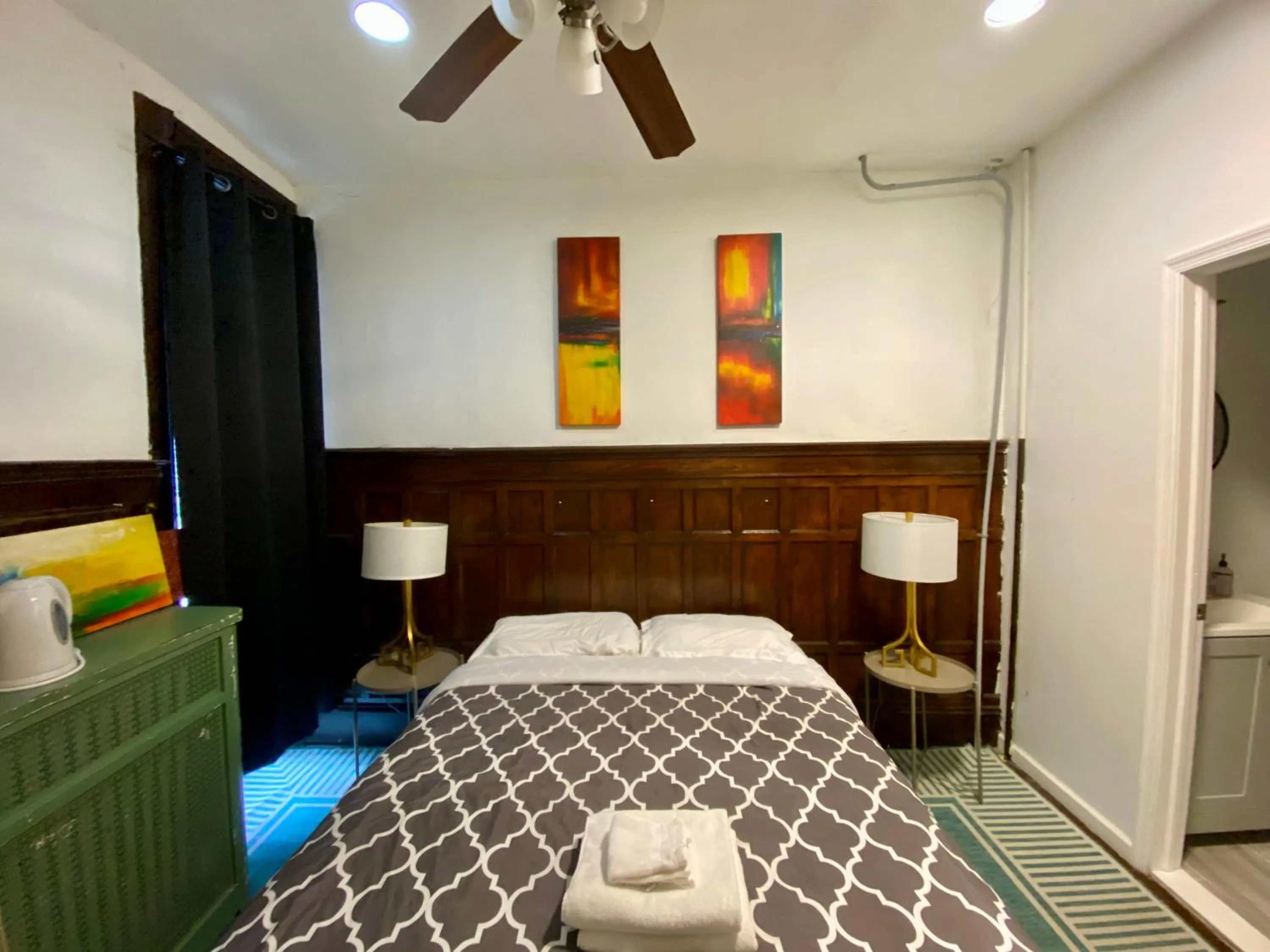 Bed in Legacy - Spring Garden University City