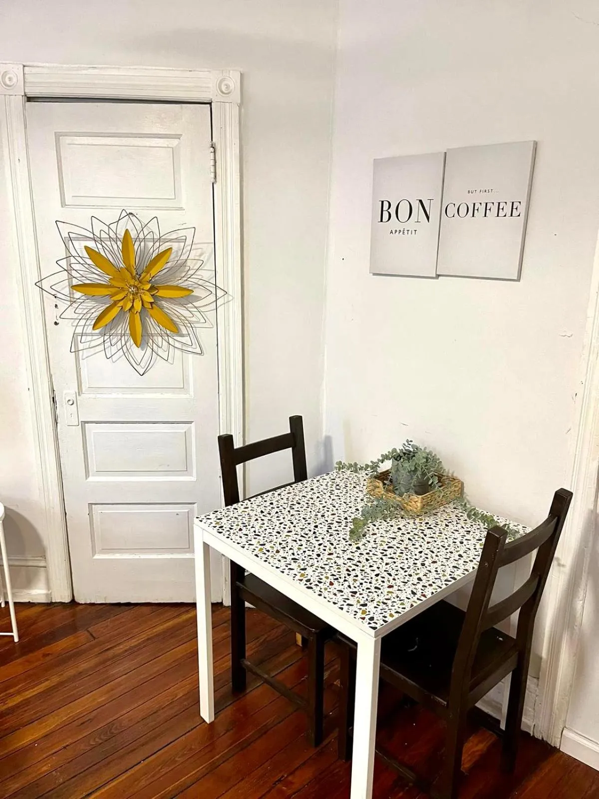 Seating area in Legacy - Spring Garden University City