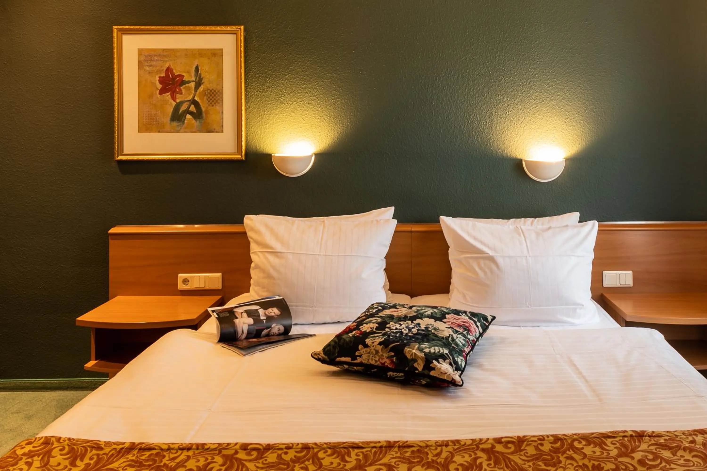 Photo of the whole room, Bed in Parkhotel Hohnstein by STEIGER Hotels