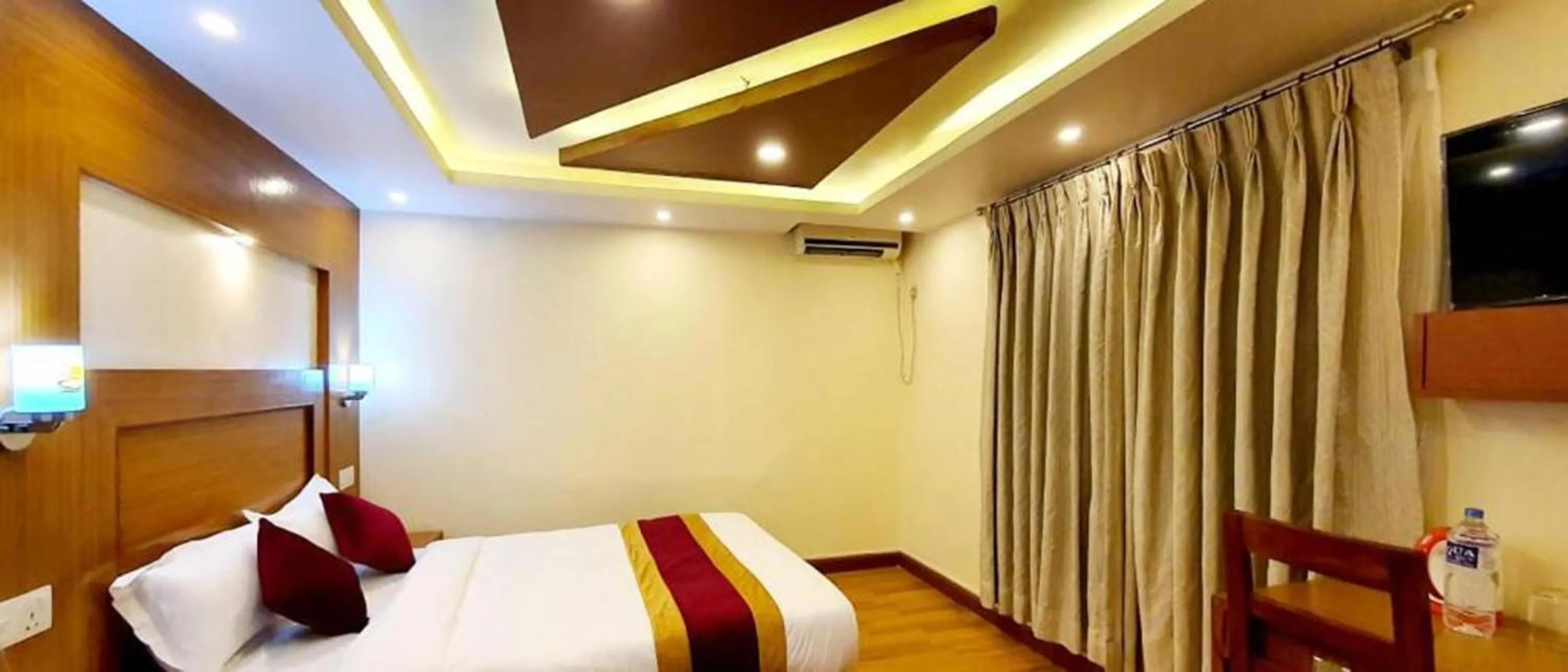 Bedroom, Bed in Everland Kathmandu Hotel