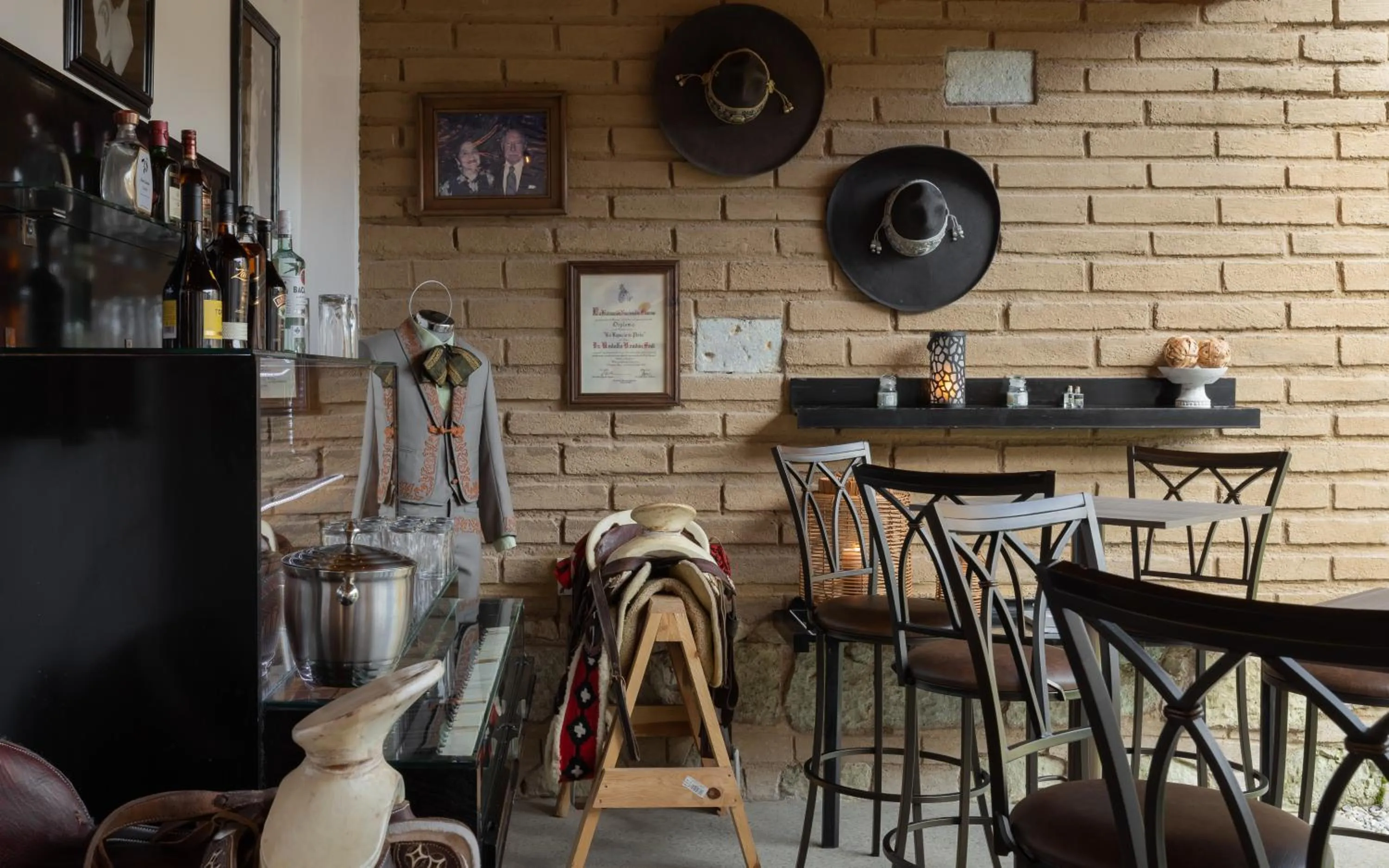 Lounge or bar in ArcoSodi Hotel Boutique