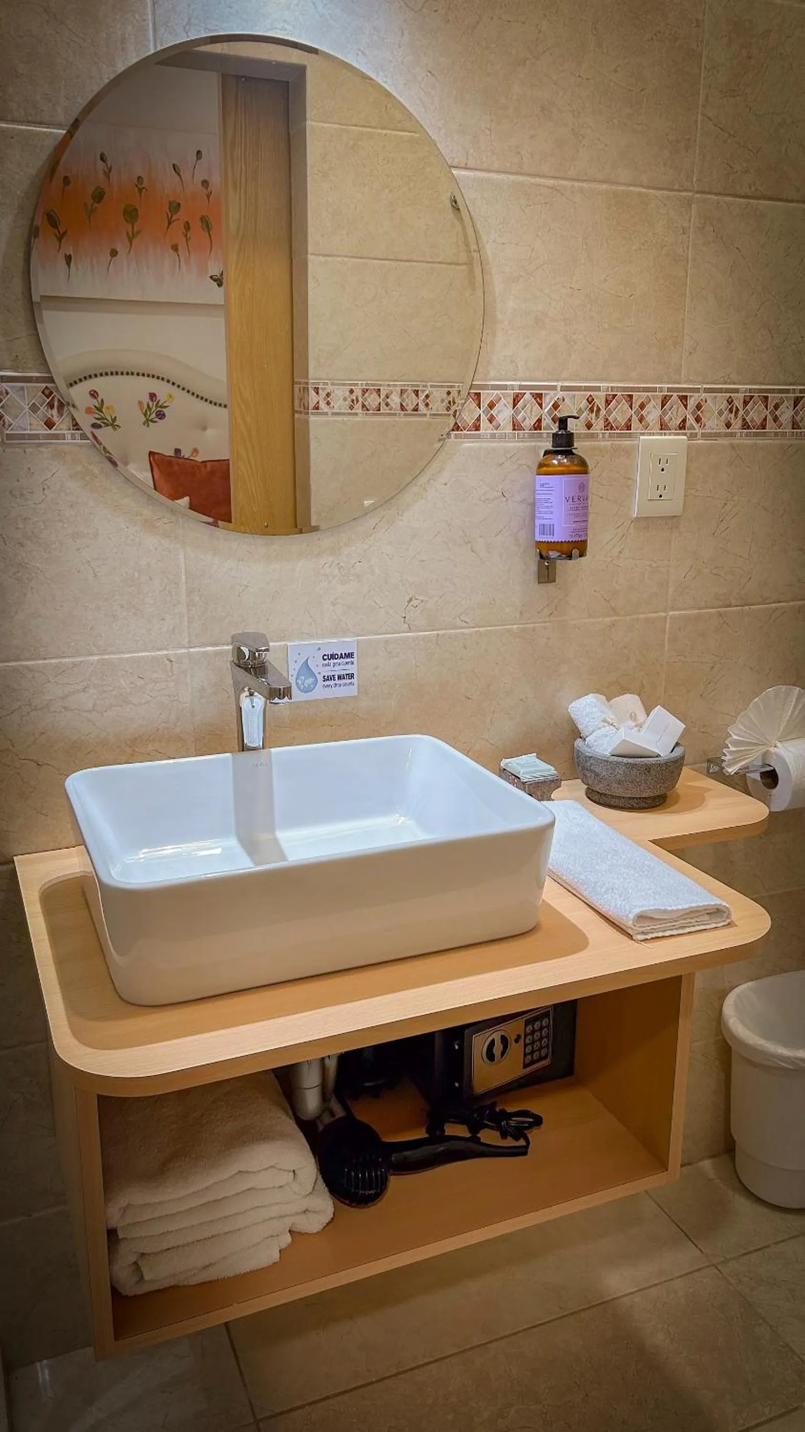 Toilet in ArcoSodi Hotel Boutique