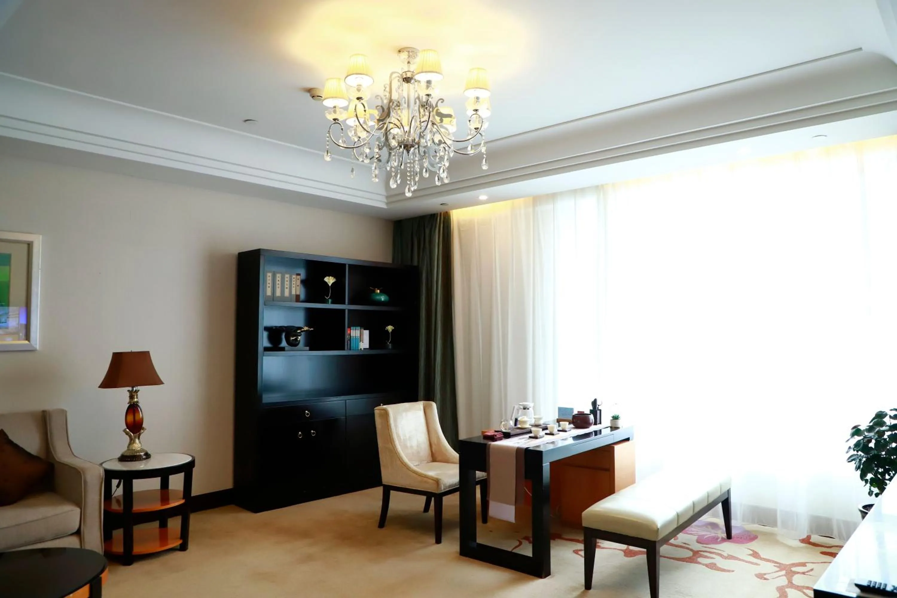 Wyndham Xinyang Downtown