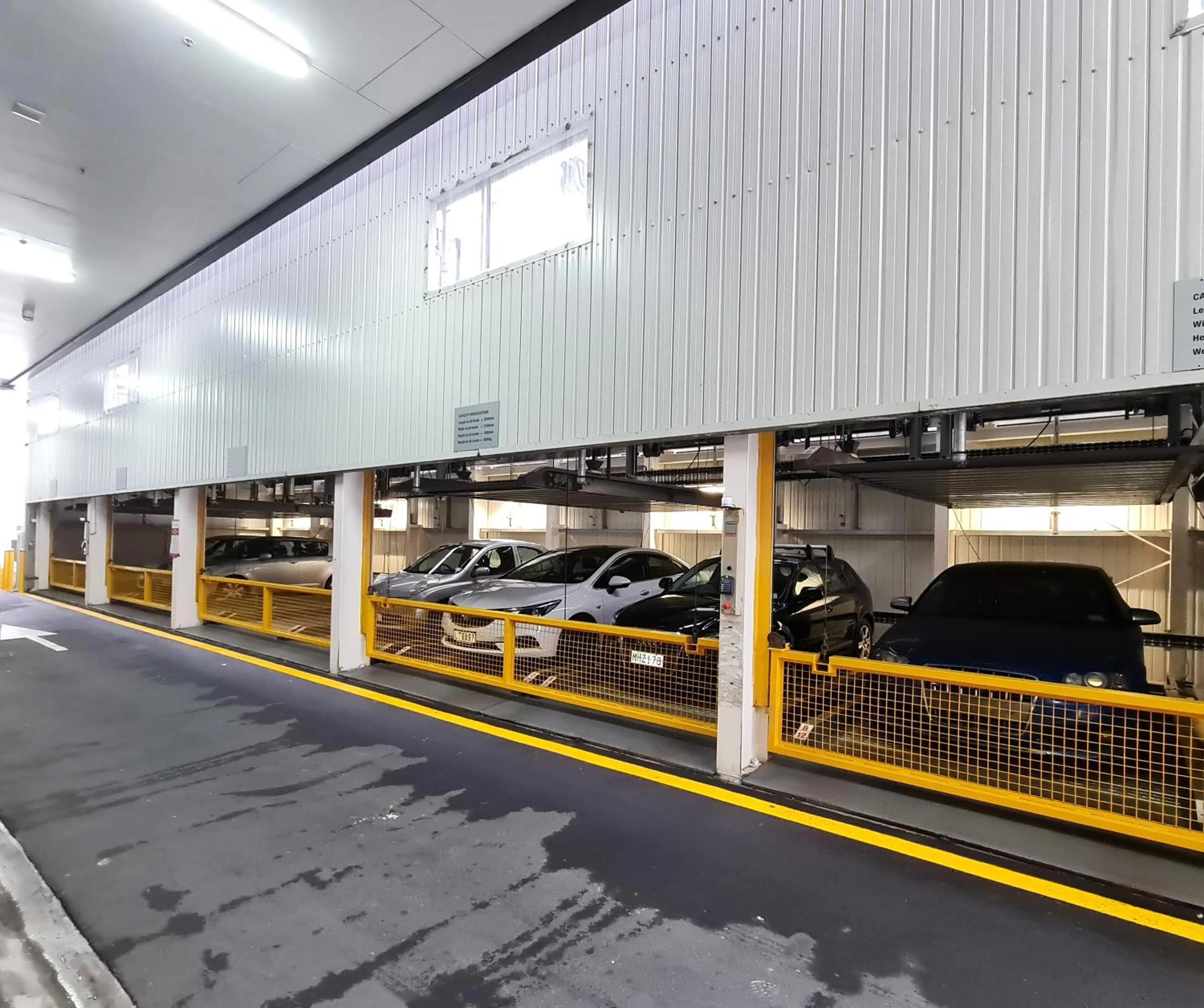 Parking in Ramada by Wyndham Wellington Taranaki Street