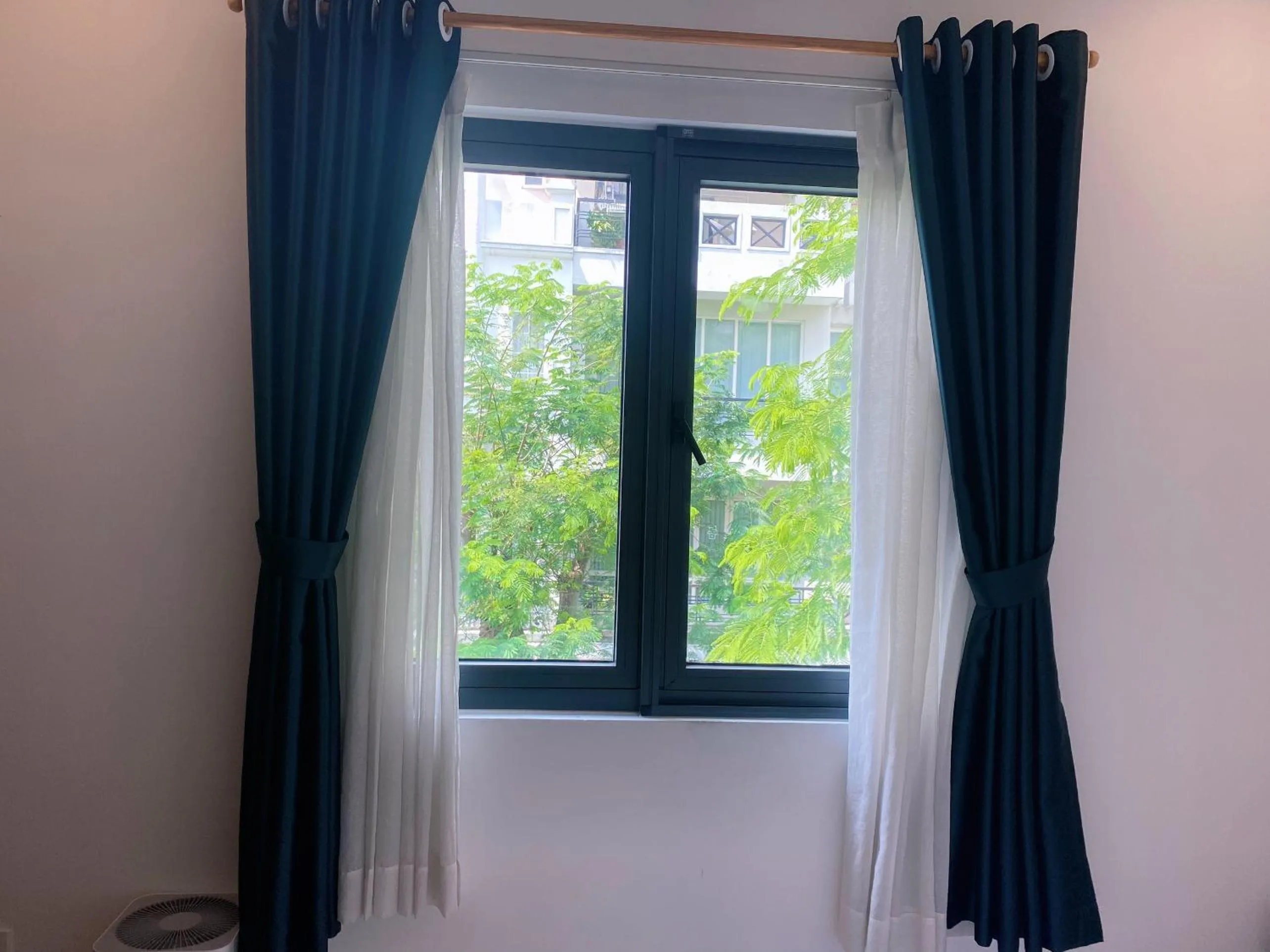 Bedroom in Twins Hotel