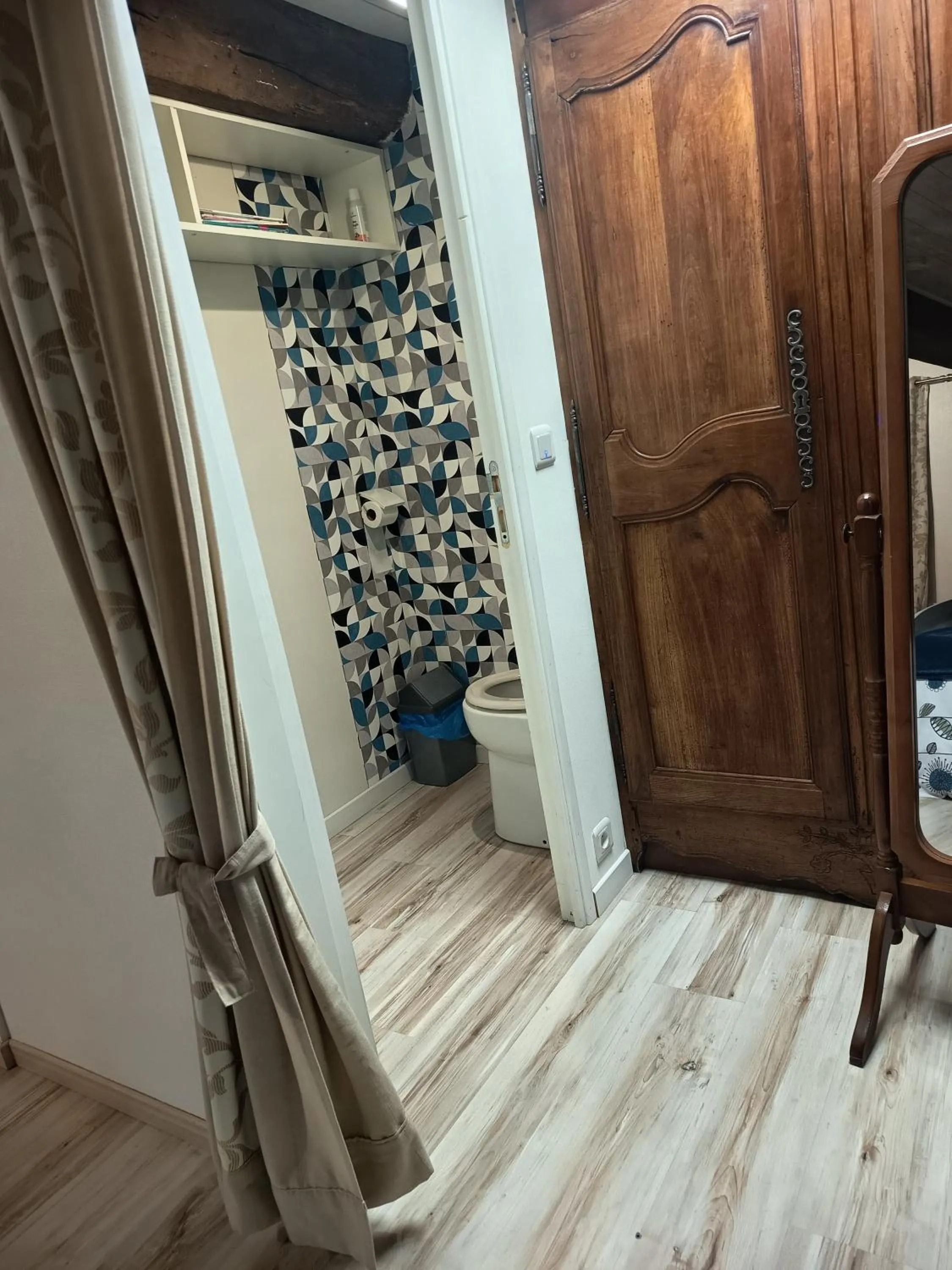 Toilet in Chambre d hote La Roussiere