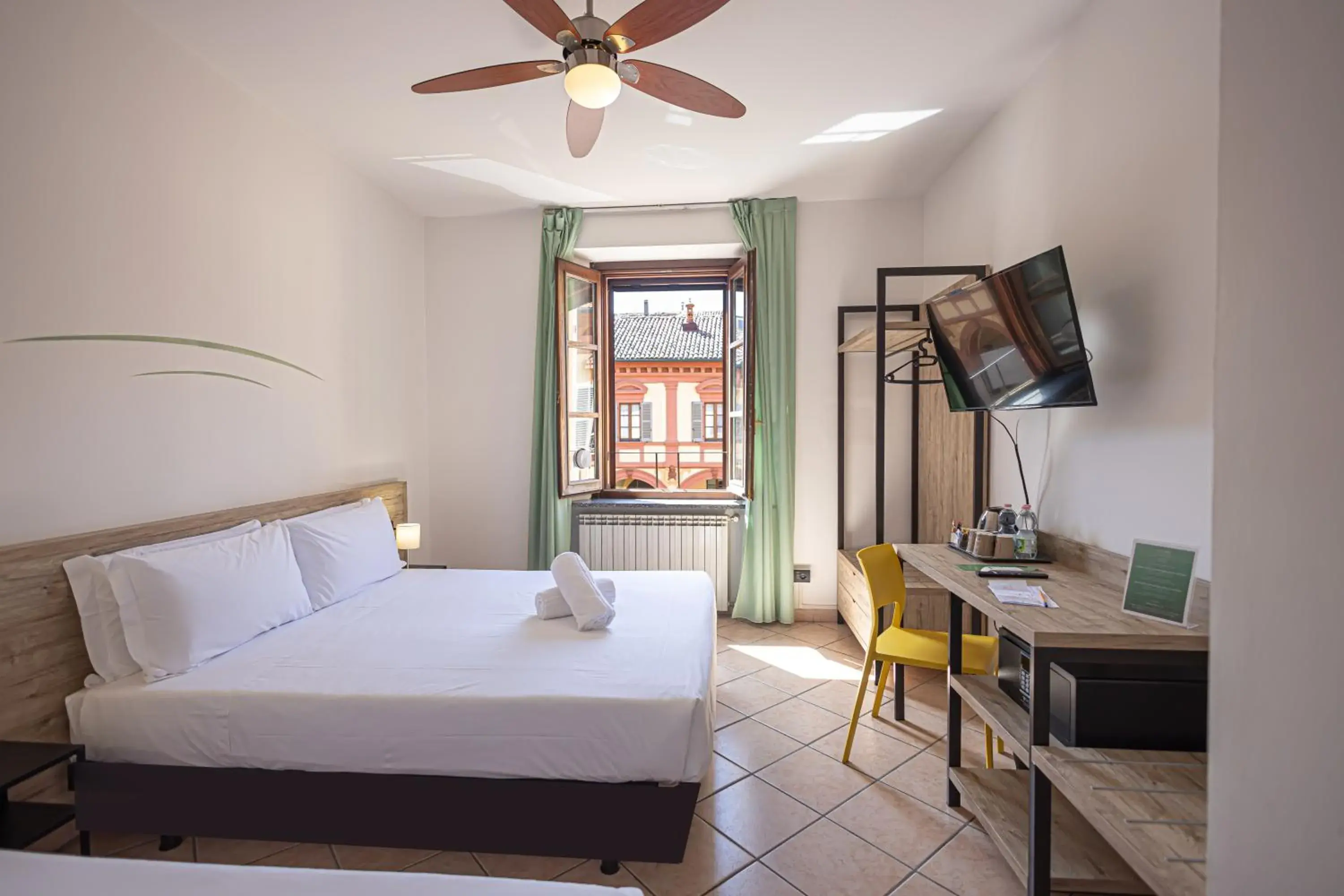 Triple Room in LVG Hotel Collection - Tornielli 9 Triple Room in LVG Hotel Collection - Tornielli 9