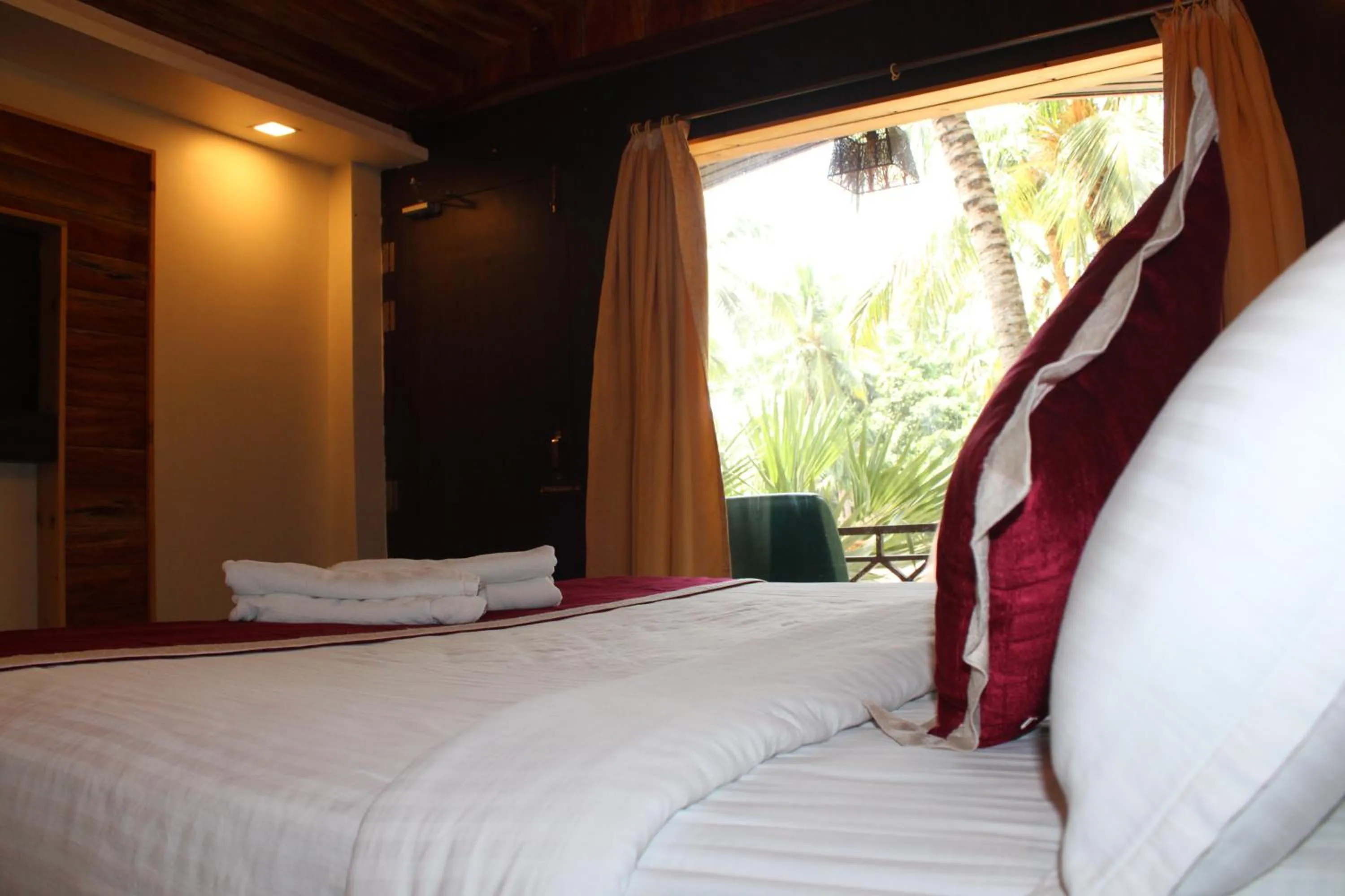 Bed in Pearl Park Beach Resort Private Limited