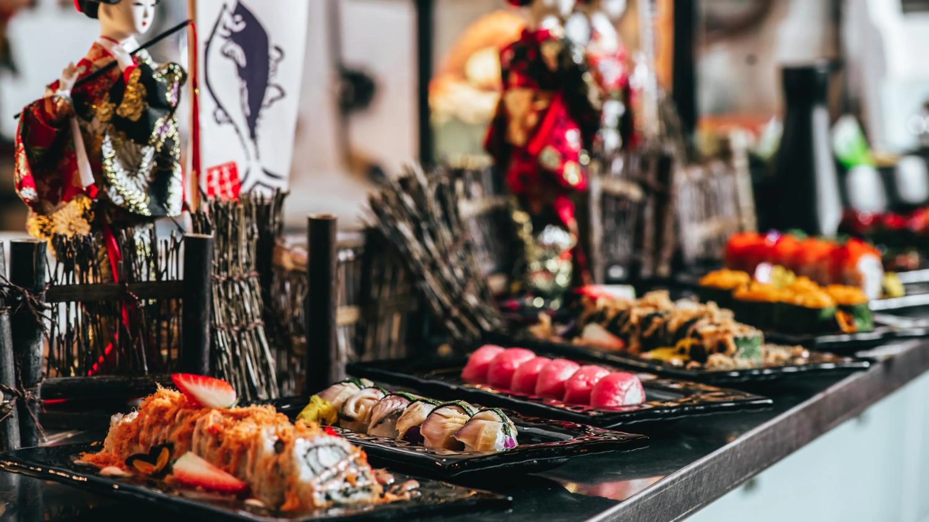 Restaurant/places to eat in Holiday Inn Tongren Wanshan by IHG