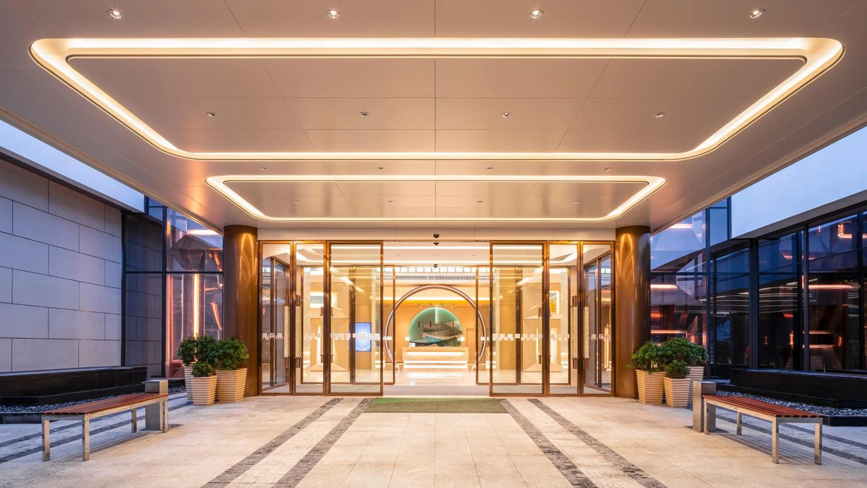 Property building in Holiday Inn Tongren Wanshan by IHG