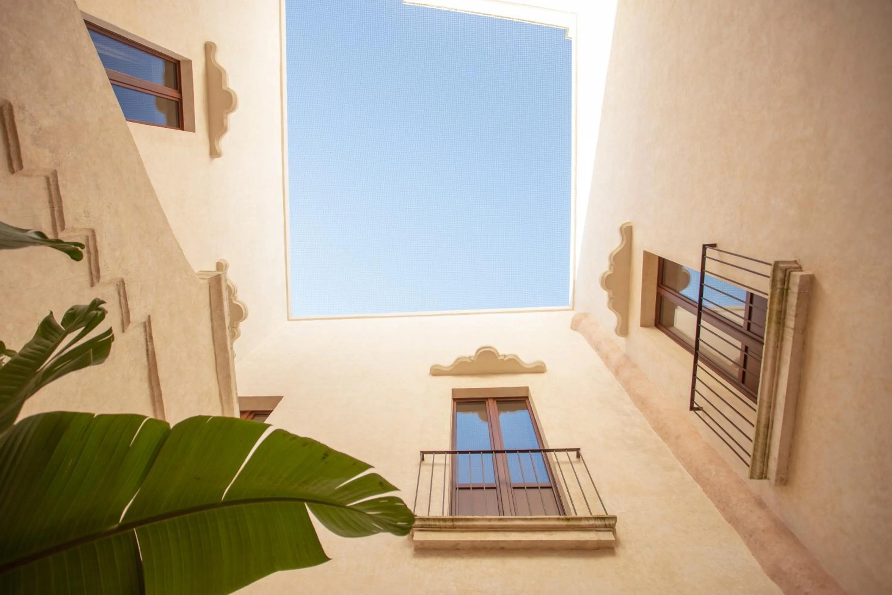 Day in Palazzo Donna Titì