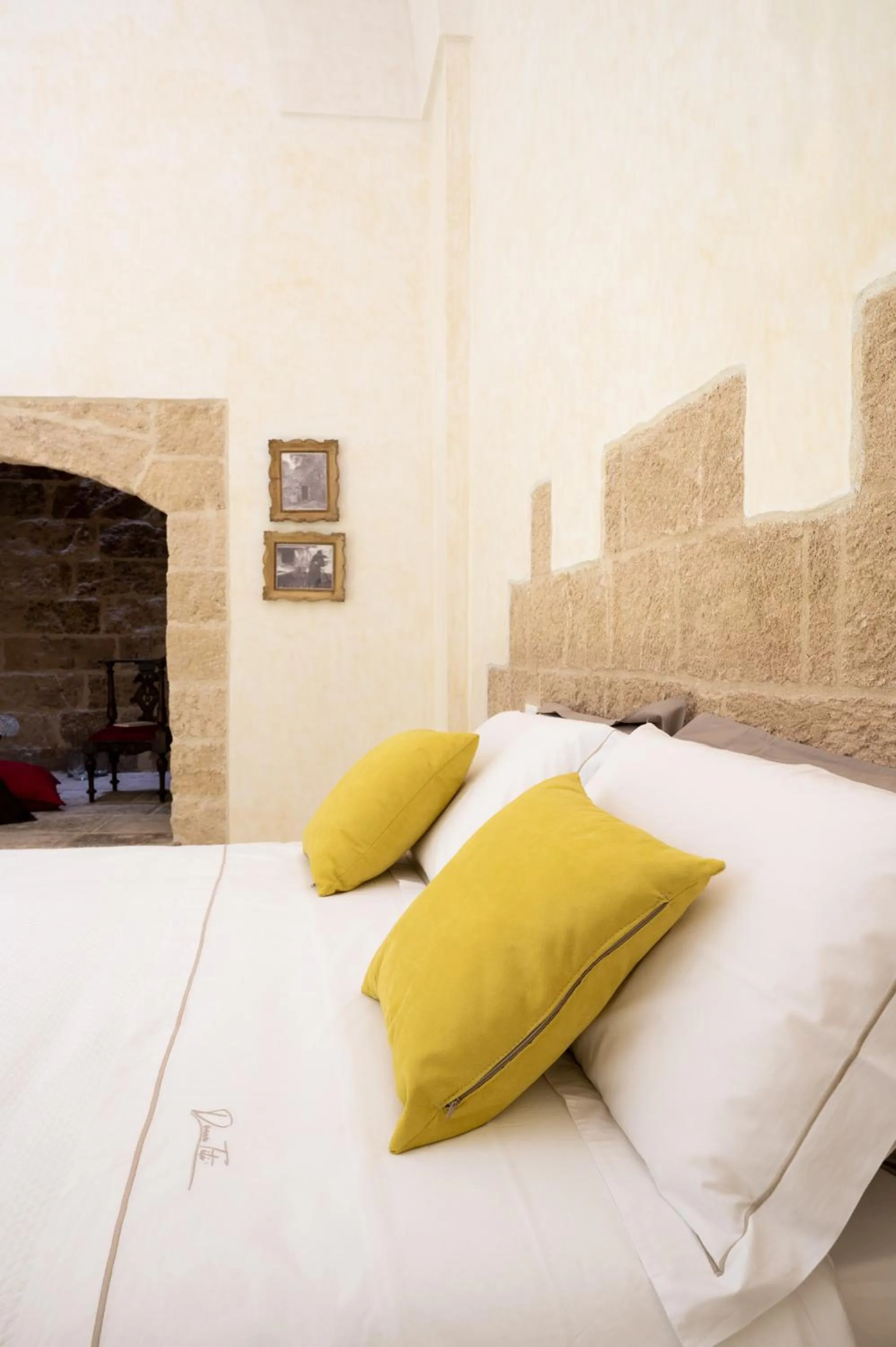 Bed in Palazzo Donna Titì