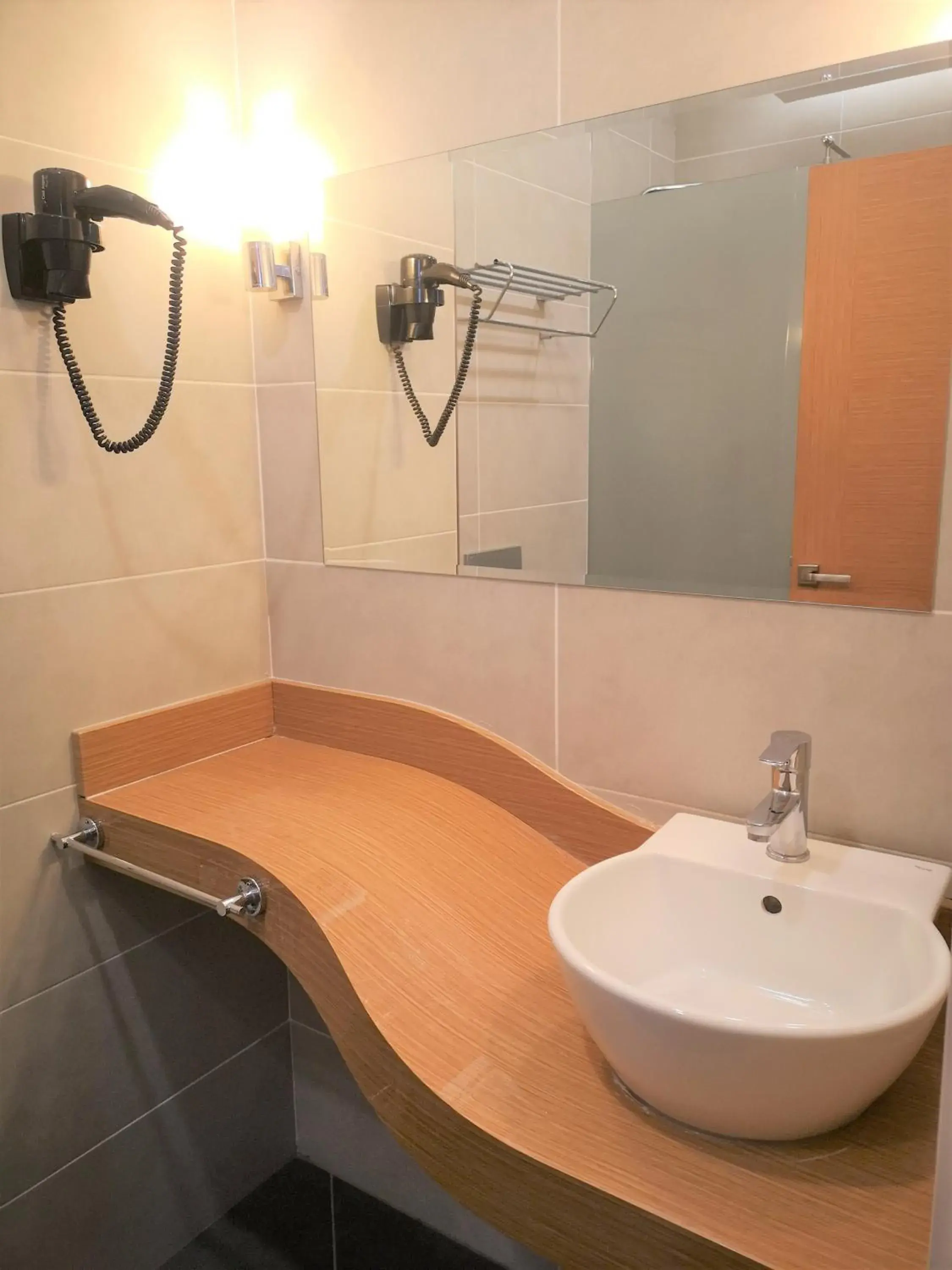 Deluxe Double Room in Grand Park Hotel Istanbul Beylikduzu Deluxe Double Room in Grand Park Hotel Istanbul Beylikduzu