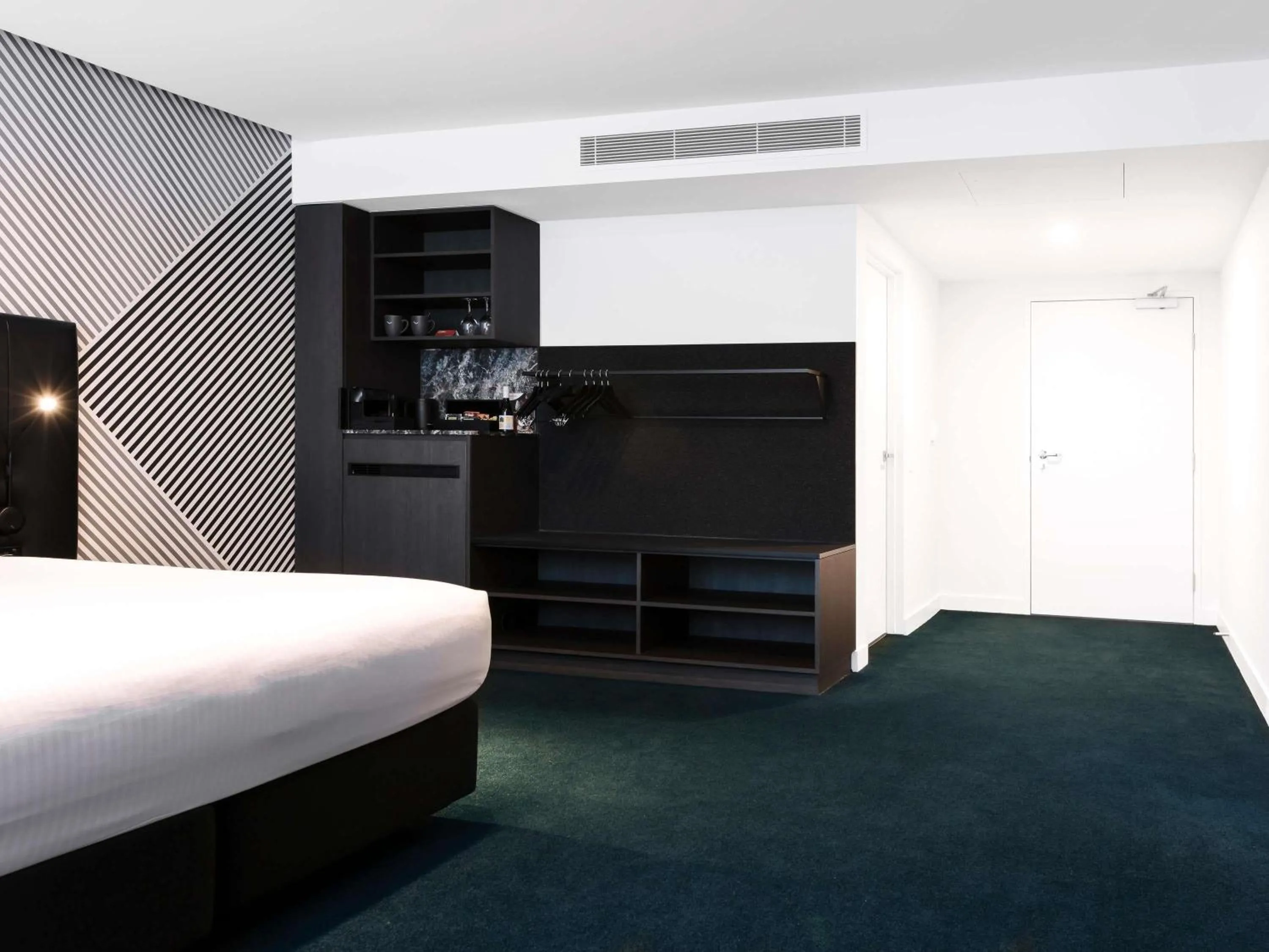 Bedroom, Bed in Movenpick Hotel Melbourne On Spencer