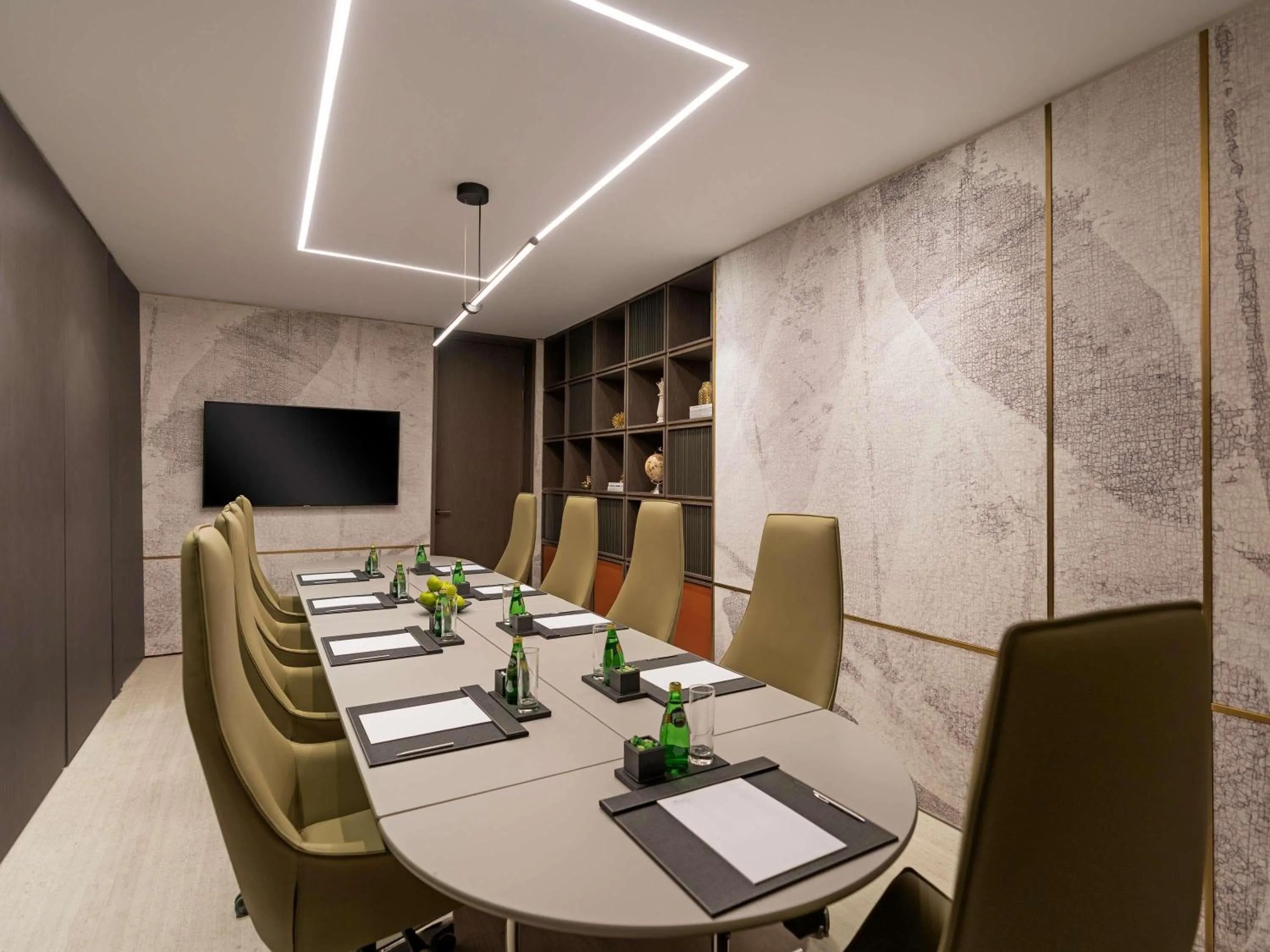 Meeting/conference room in Fairmont Ramla Riyadh