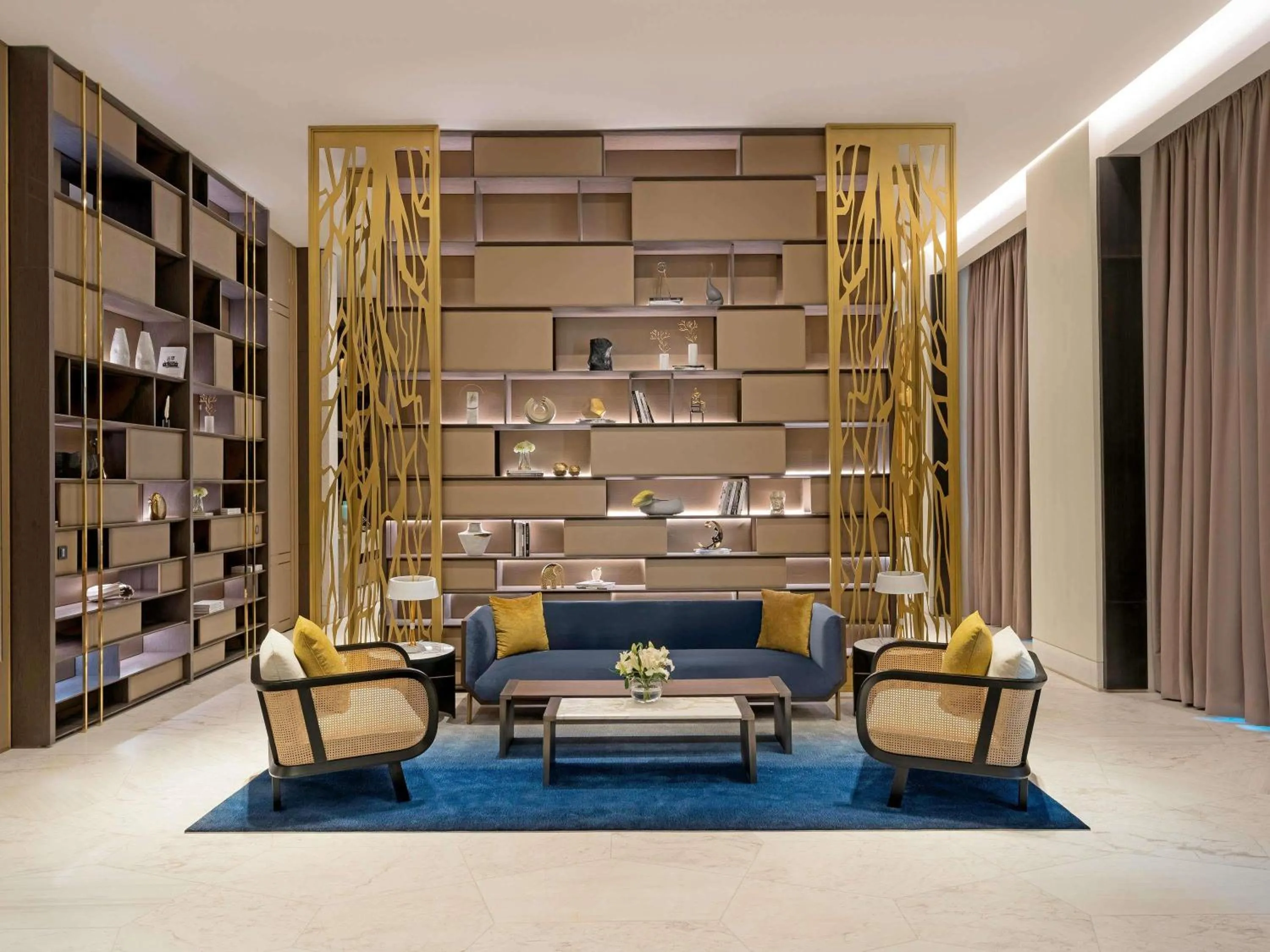 Lounge or bar in Fairmont Ramla Riyadh