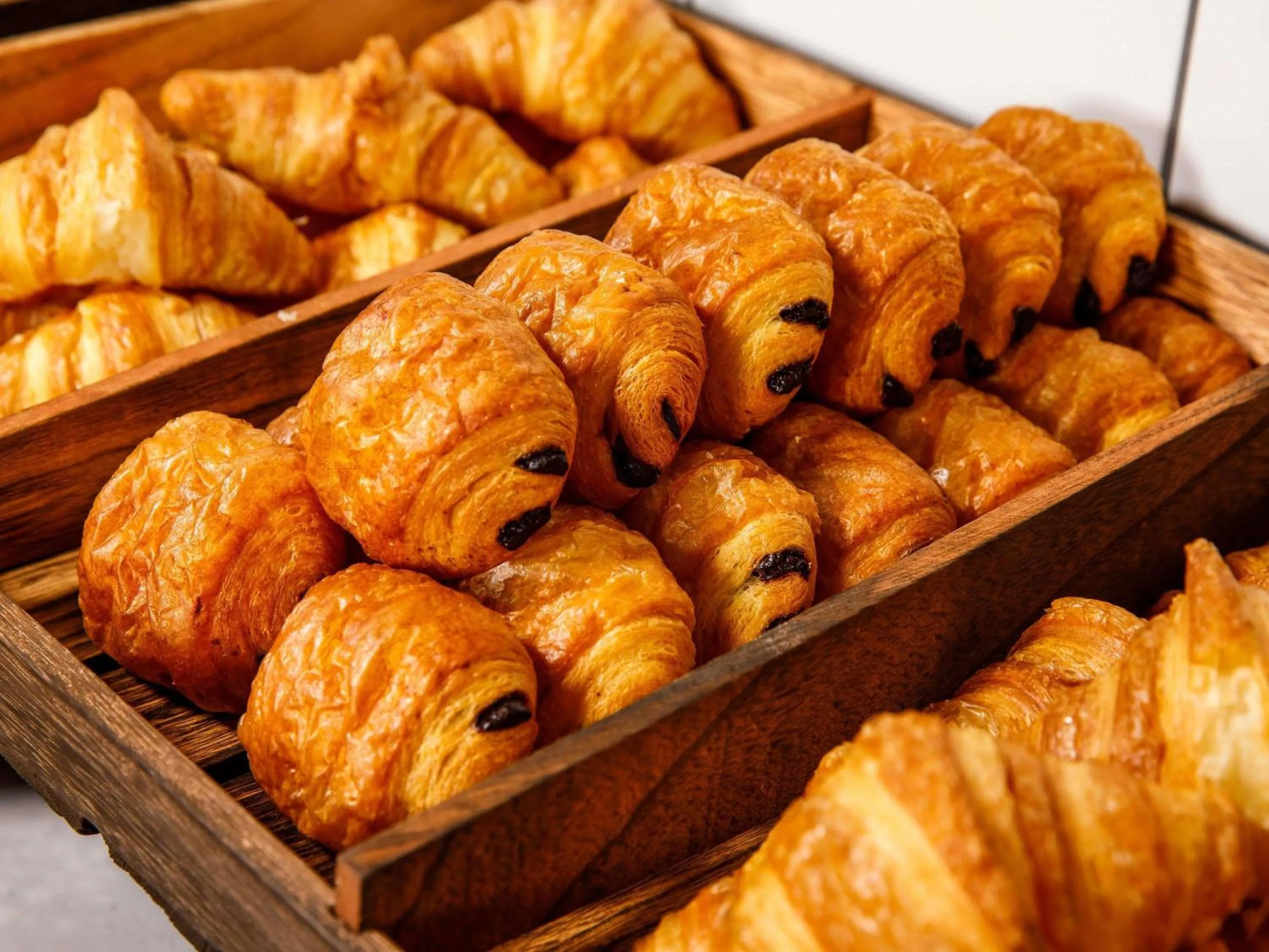 Breakfast in Aparthotel Adagio London Sutton Point