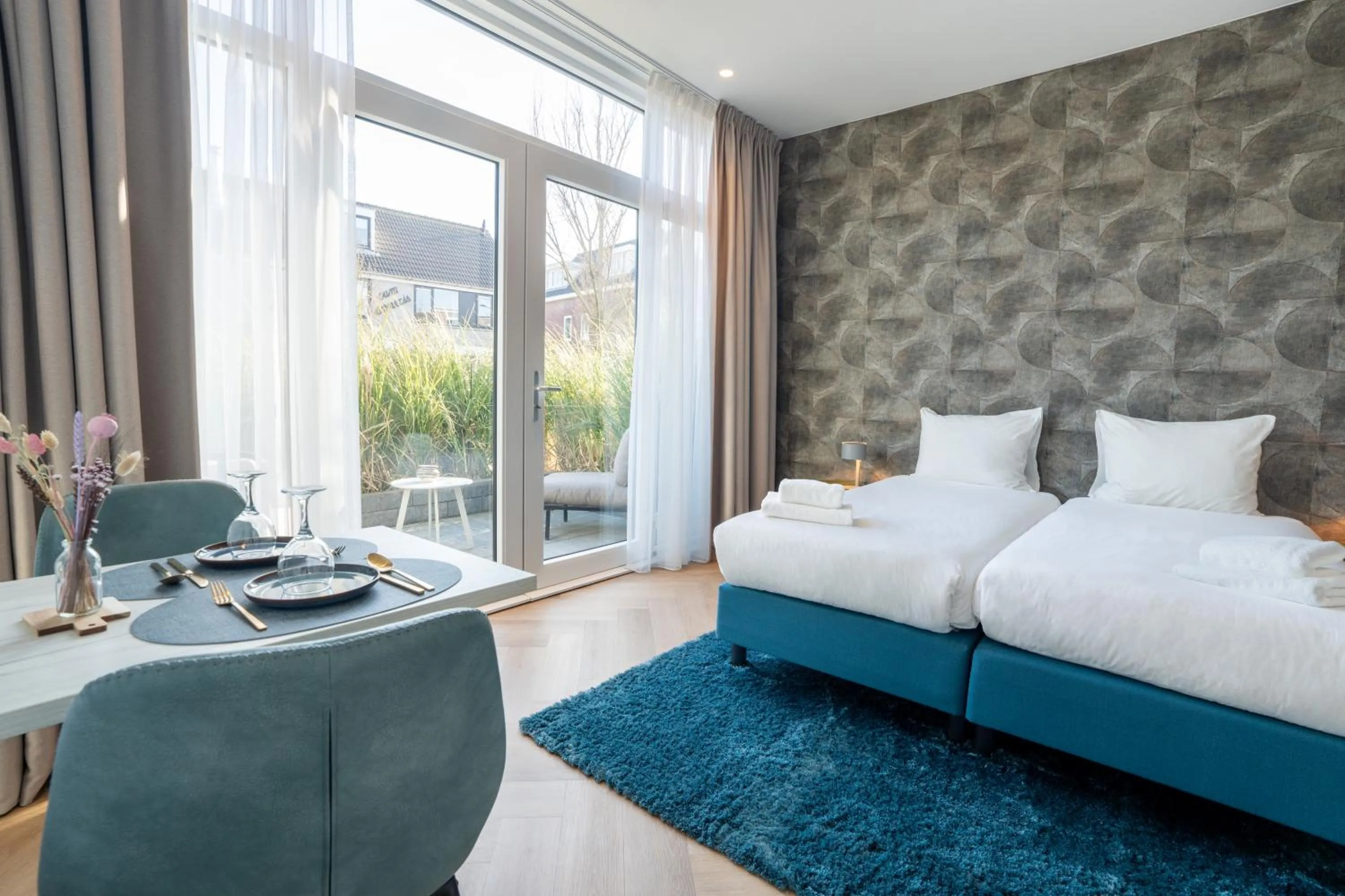 Photo of the whole room, Bed in Boutique Hotel At Sea