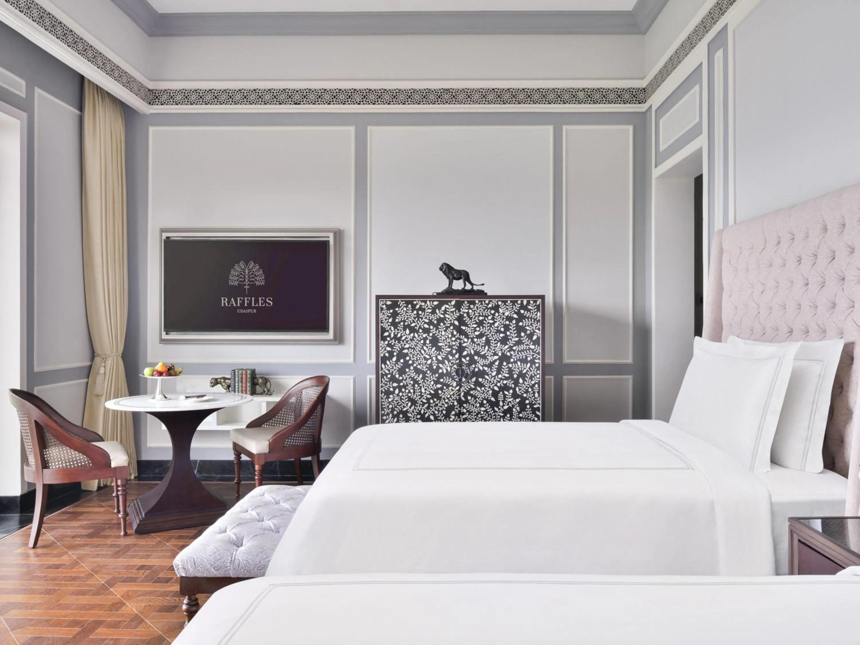 Bedroom, Bed in Raffles Udaipur